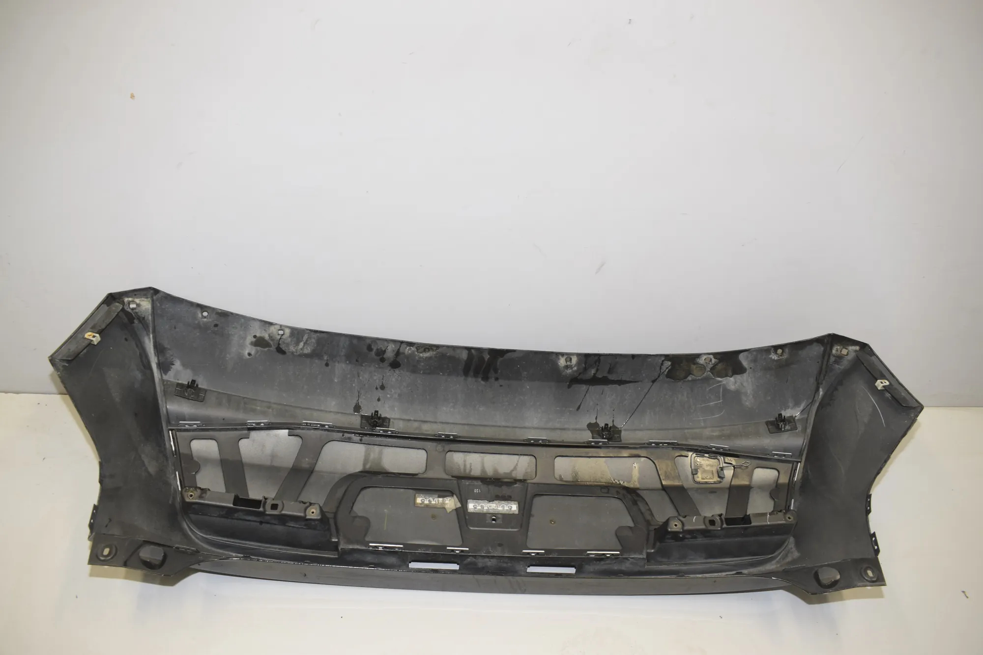Rear Bumper – OEM 7370581 · BMW i3 (I01) Electric 2014 – 3