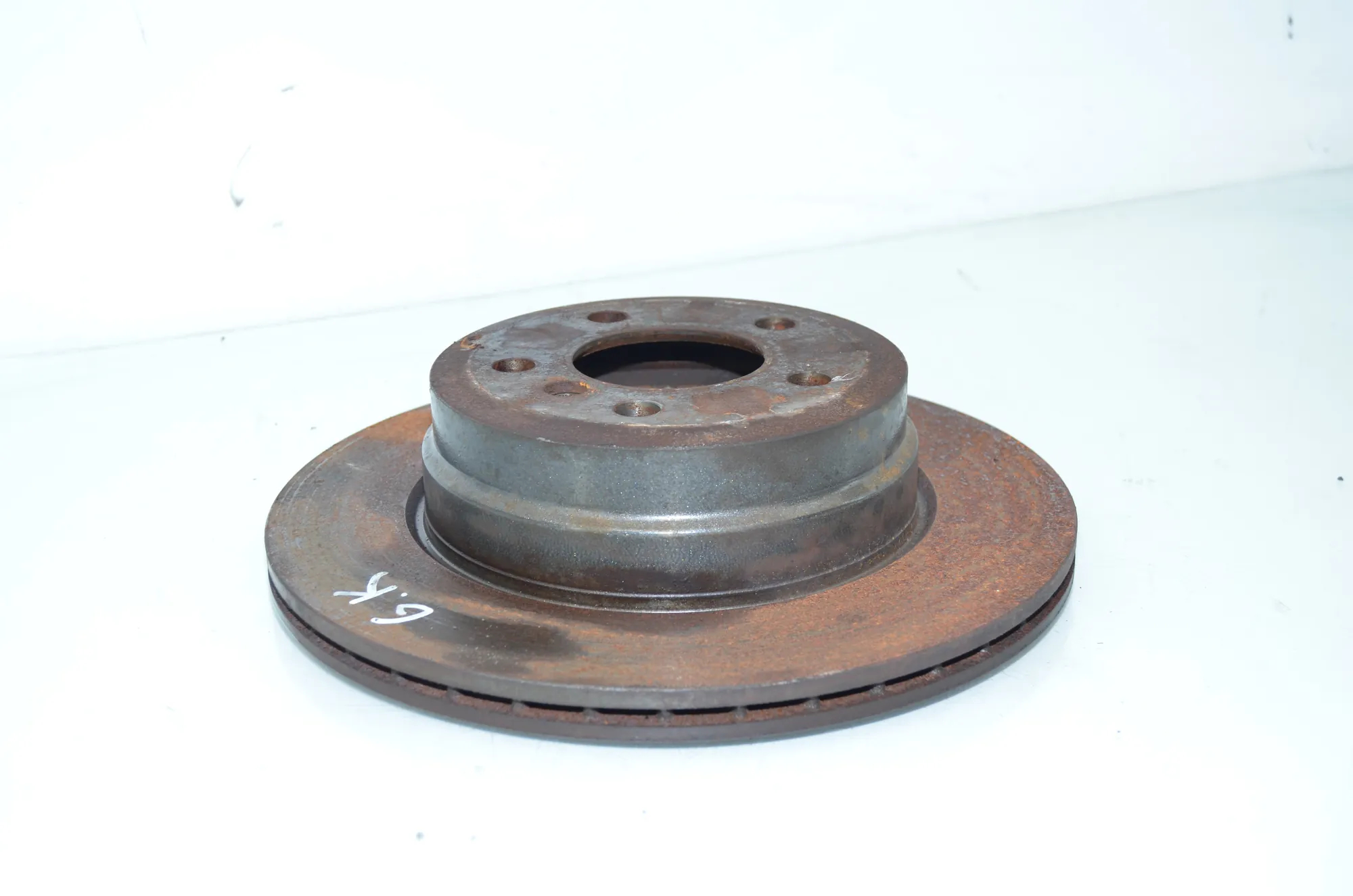 Rear Left Brake Disc – OEM 6868940 · BMW X5 (E70) xDrive 40 d 2011 – 2