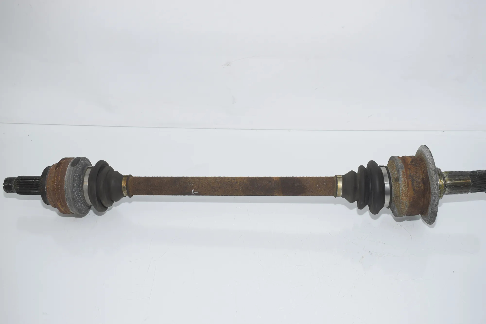 Rear Left Driveshaft – OEM 7566075 · BMW 5 Gran Turismo (F07) 530 d xDrive 2010