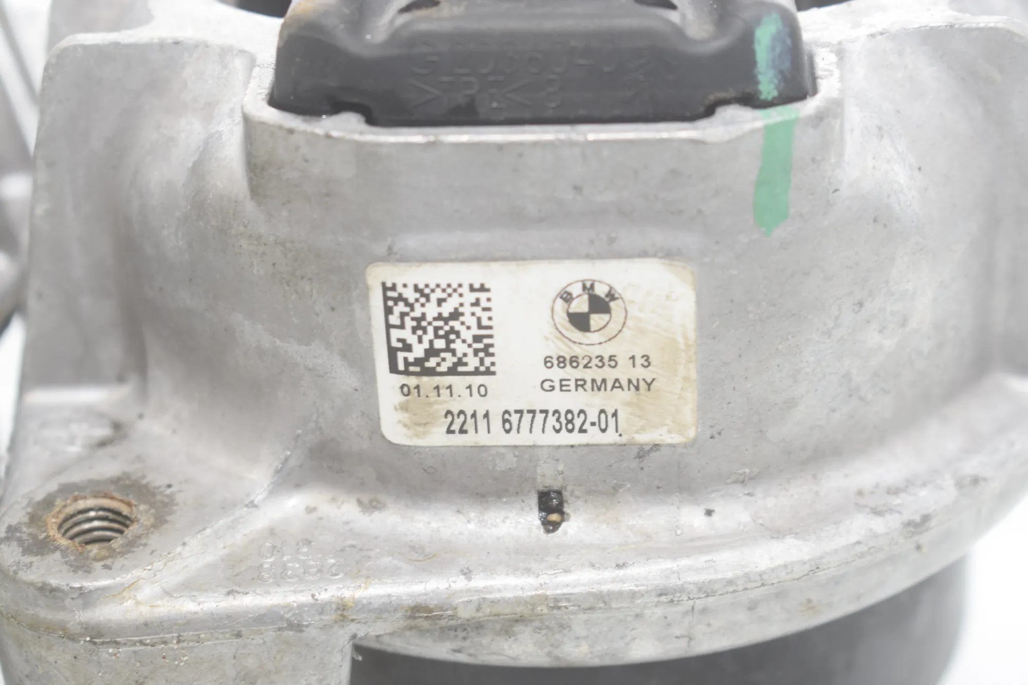 Right Side Engine Mount – OEM 6777382 · BMW 5 Gran Turismo (F07) 530 d xDrive 2010 – 4