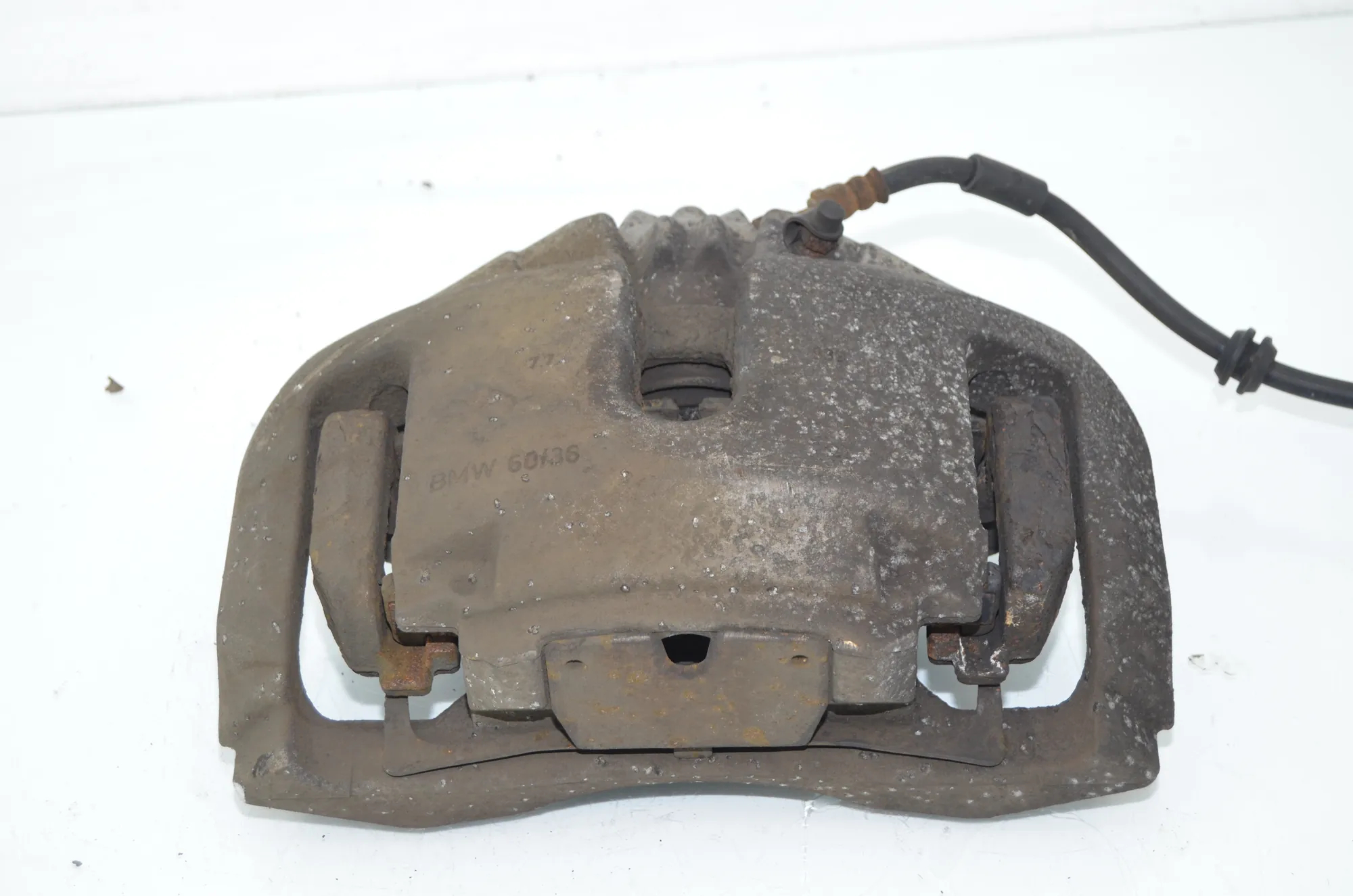 Front Right Brake Caliper – OEM 6786818 · BMW 5 Gran Turismo (F07) 530 d xDrive 2010