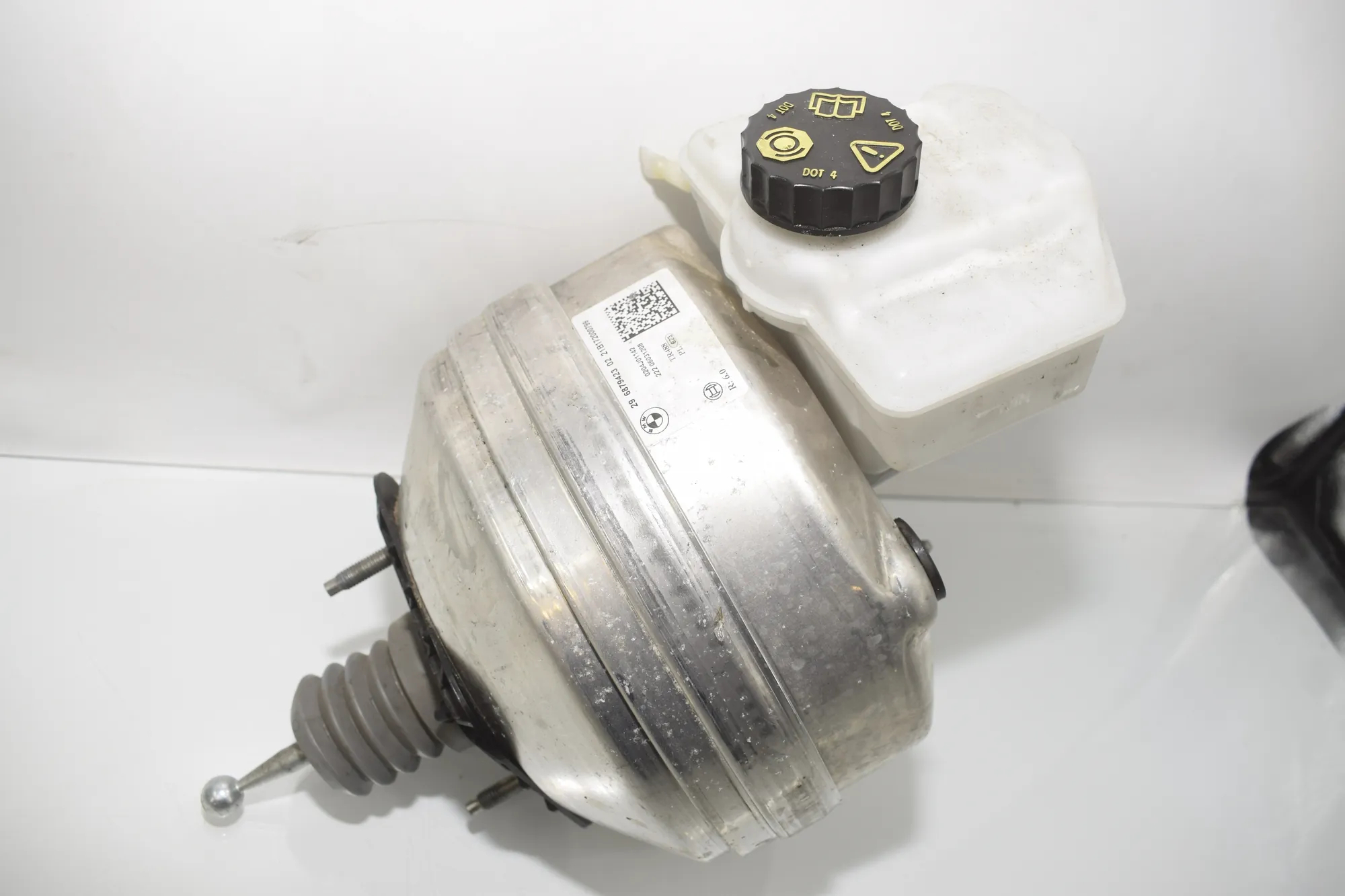 Brake Servo Booster – OEM 6879423 · BMW 3 Touring (G21) (2019 - -) 318 d 2021 – 3
