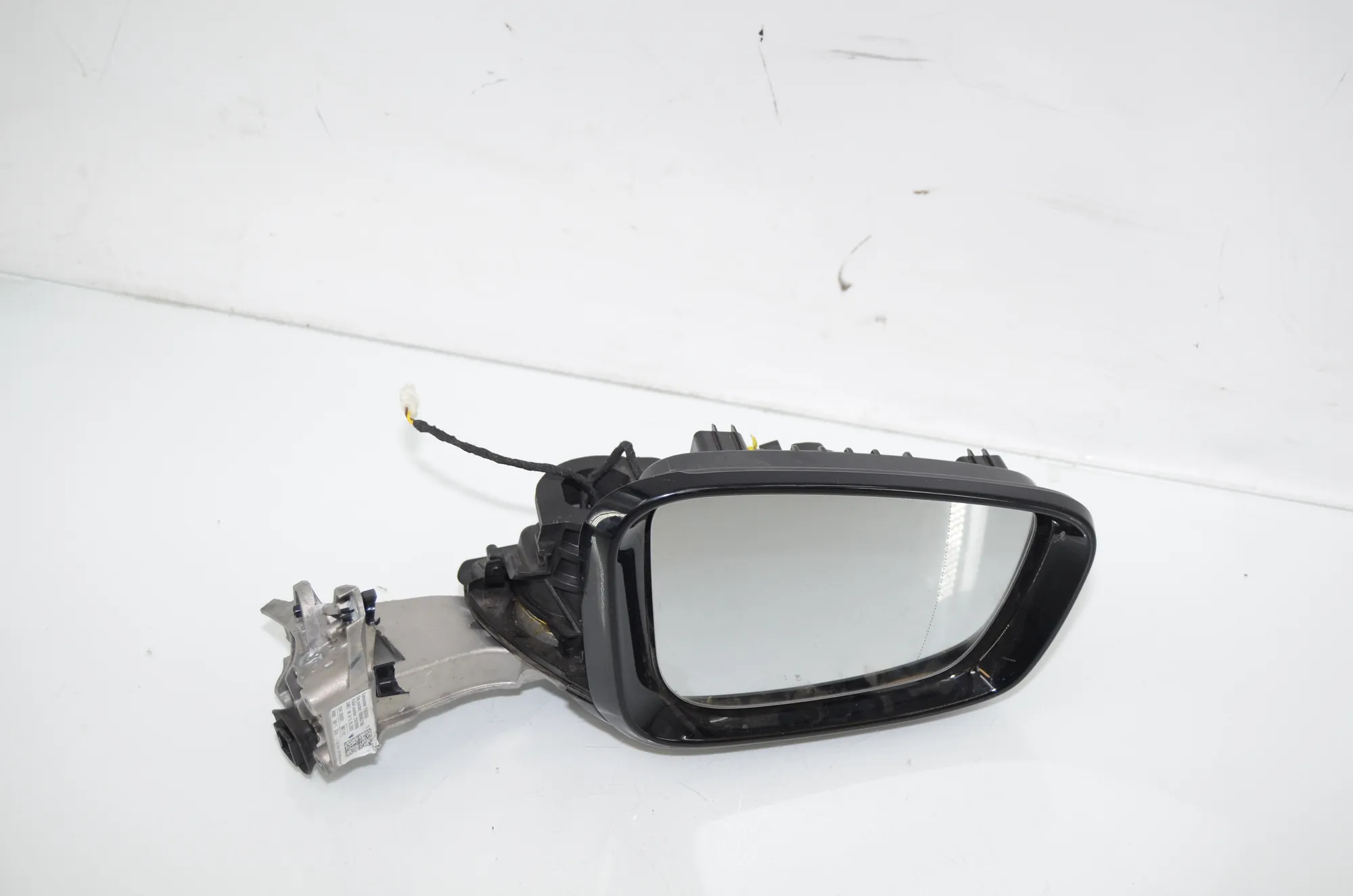 Right Side Wing Mirror – OEM 5A3DB18 · BMW 3 (G20, G28) BMW 3 (G20, G28) 3 (G20) 320 d 2019