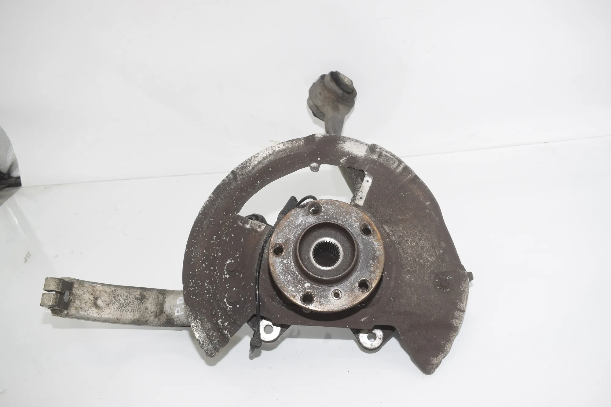Front Right Wheel Hub – OEM 6773784 · BMW X5 (E70) xDrive 40 d 2011 – 5