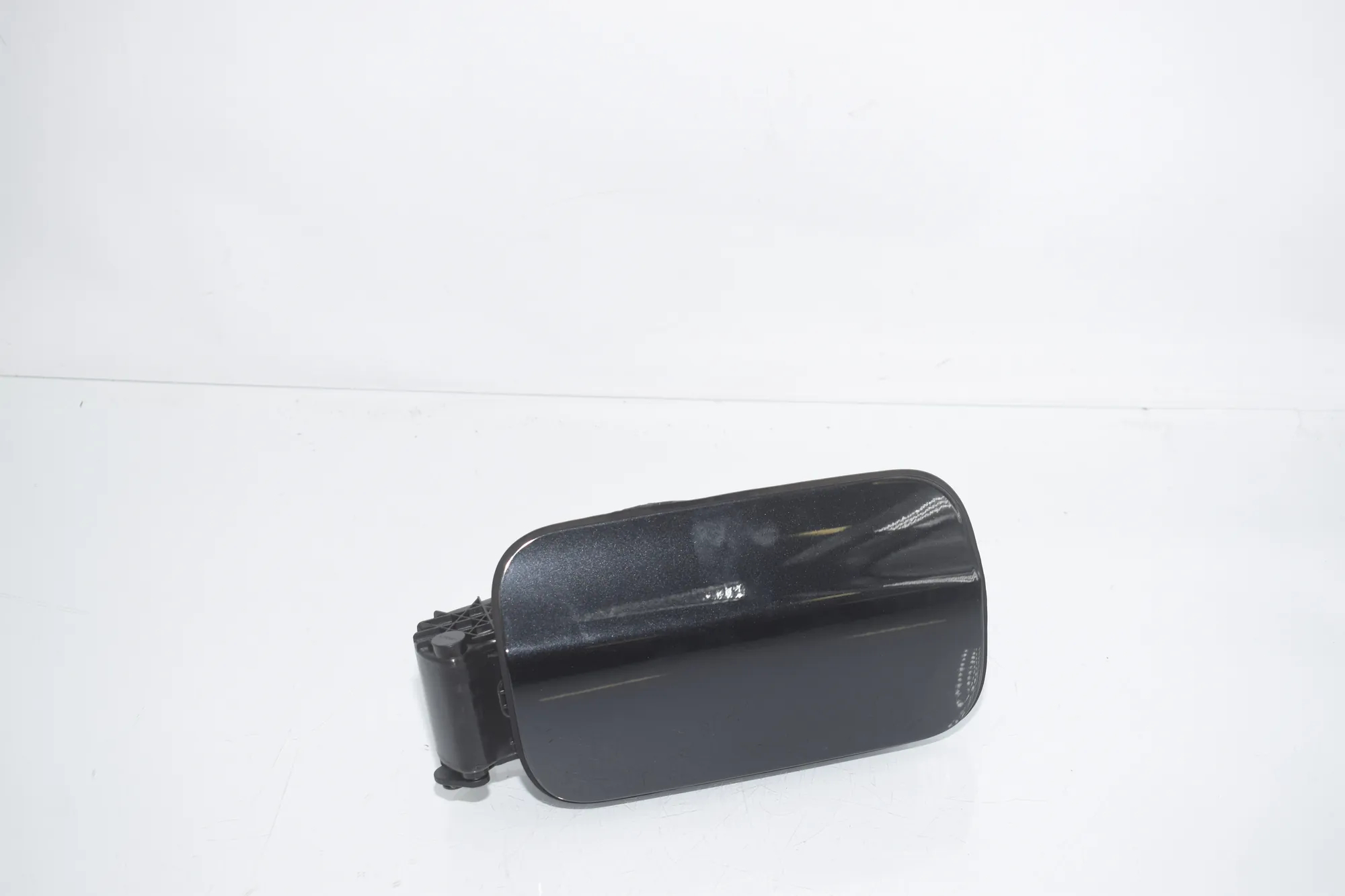 Fuel Tank Flap Cap – OEM 7217767 · BMW 5 Touring (F11) 530 d 2011 – 2