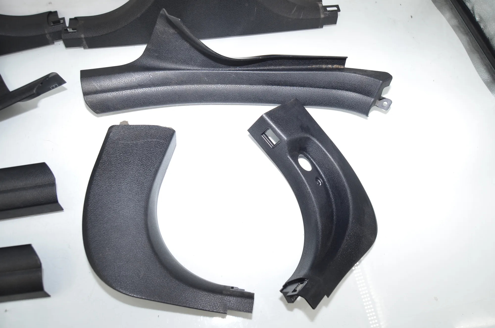Front Right Sill Trim – OEM 9162735 · BMW 5 Touring (F11) 530 d 2011 – 4