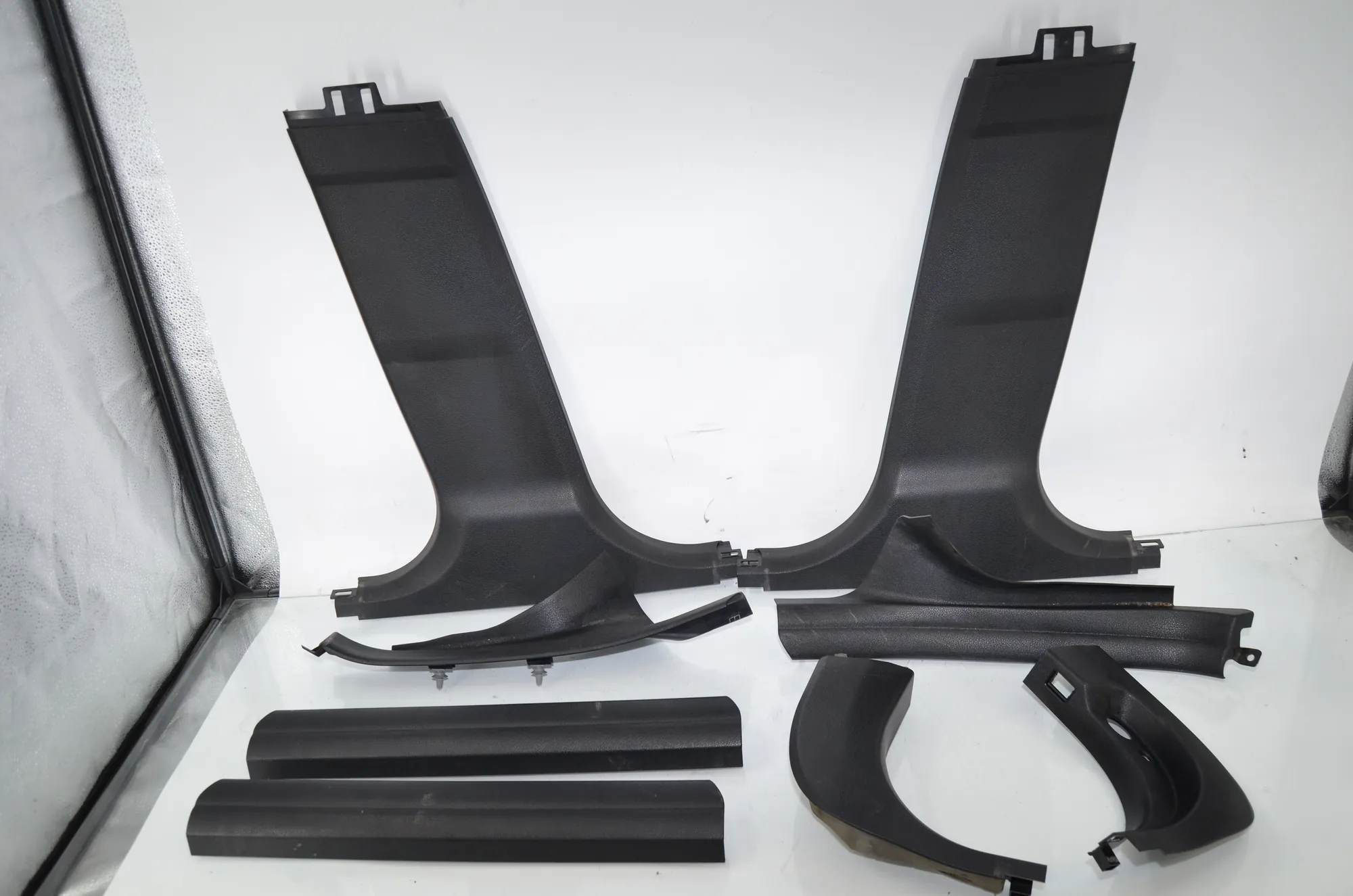Front Right Sill Trim – OEM 9162735 · BMW 5 Touring (F11) 530 d 2011