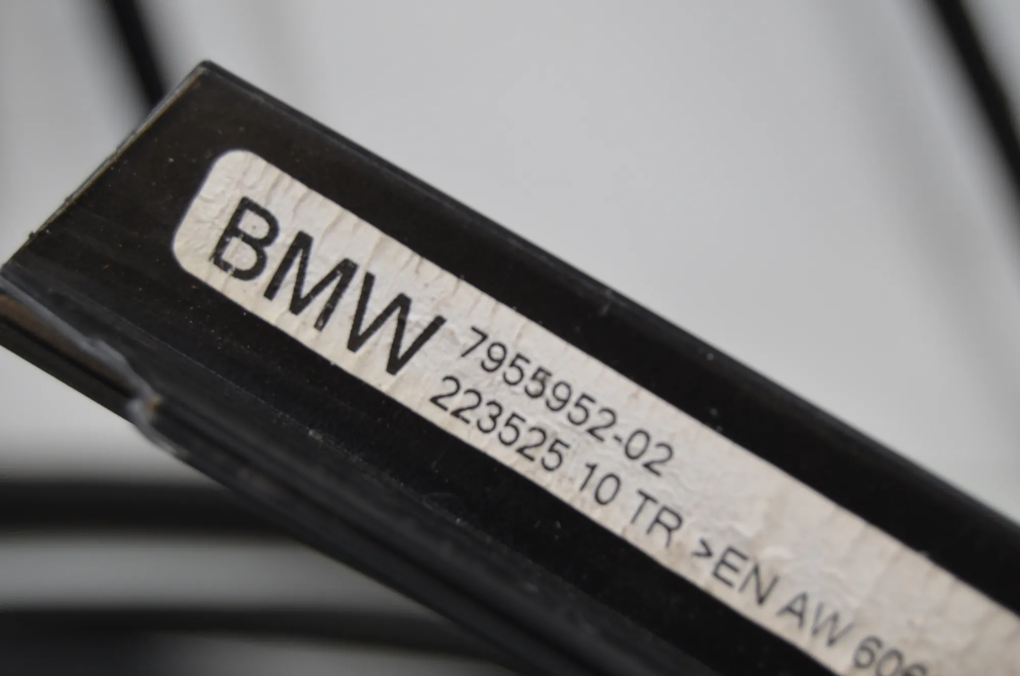 Exterior Trim Kit – OEM 7433991 · BMW 3 Touring (G21) (2019 - -) 318 d 2021 – 8