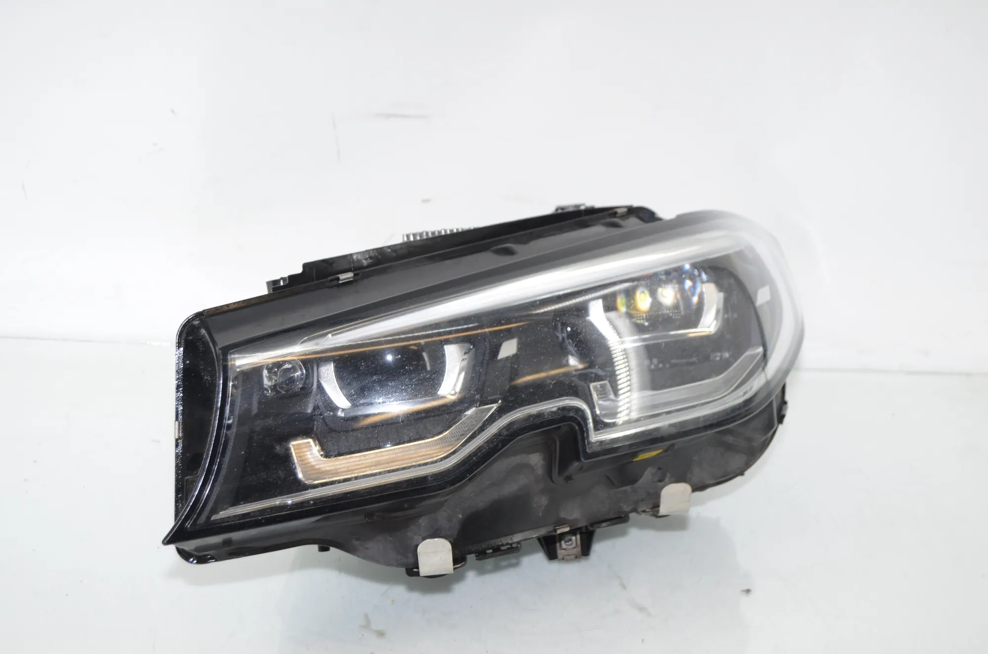 Front Left Headlight – OEM 5A1DB45 · BMW 3 Touring (G21) (2019 - -) 318 d 2021 – 2