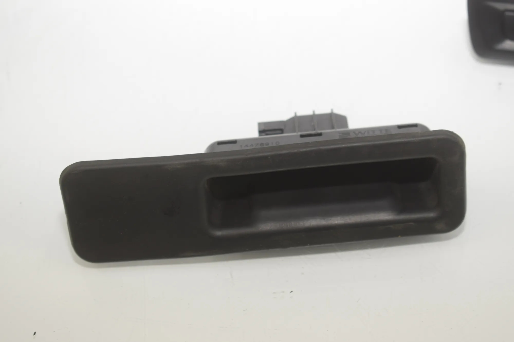 Electric Tailgate Opening Kit – OEM 5A19DB2 · BMW 3 Touring (G21) (2019 - -) 318 d 2021 – 6