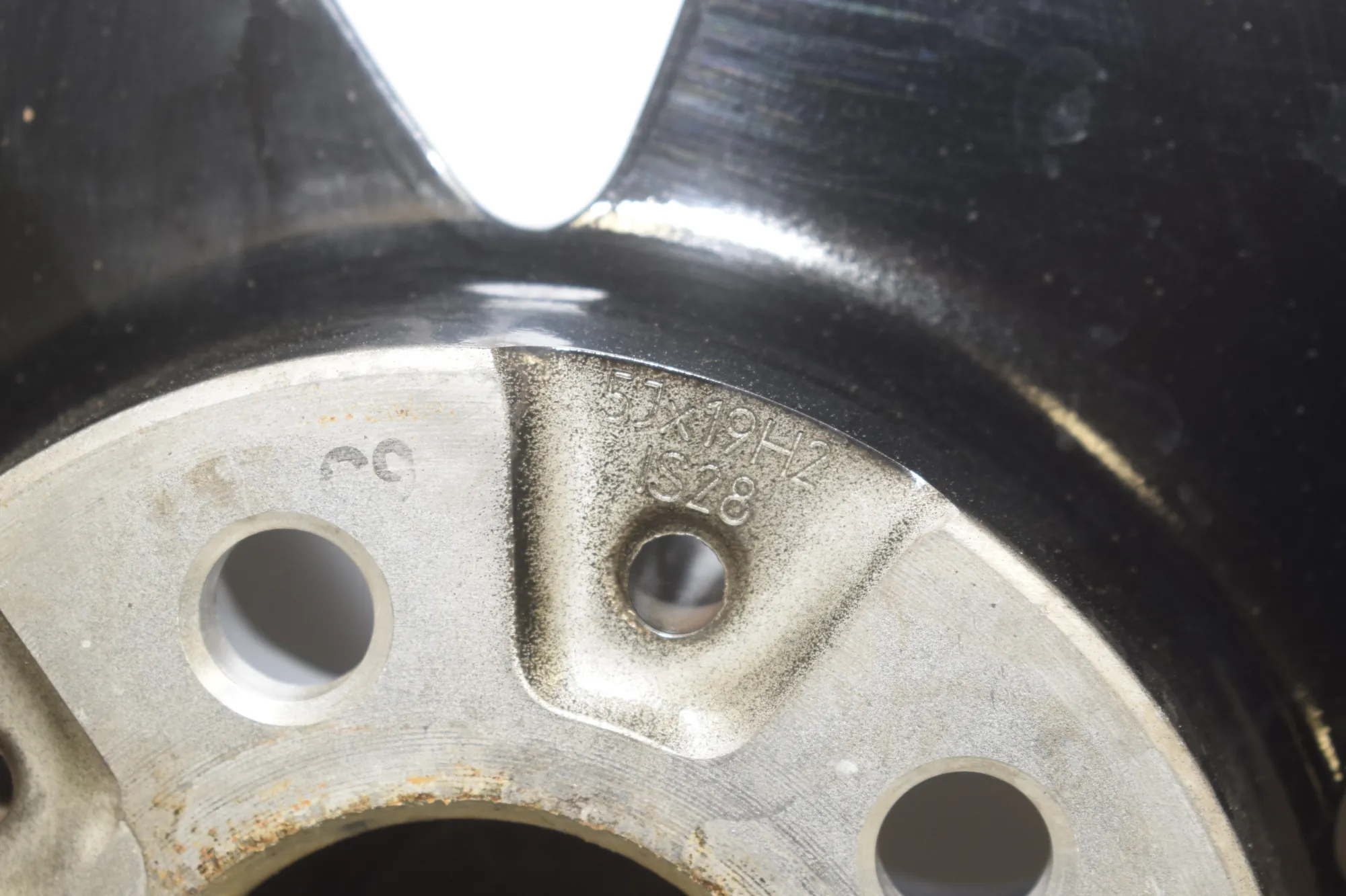 Alloy Wheel – OEM 6887937 · BMW i3 (I01) BMW i3 (I01) Hybrid 2018 – 9