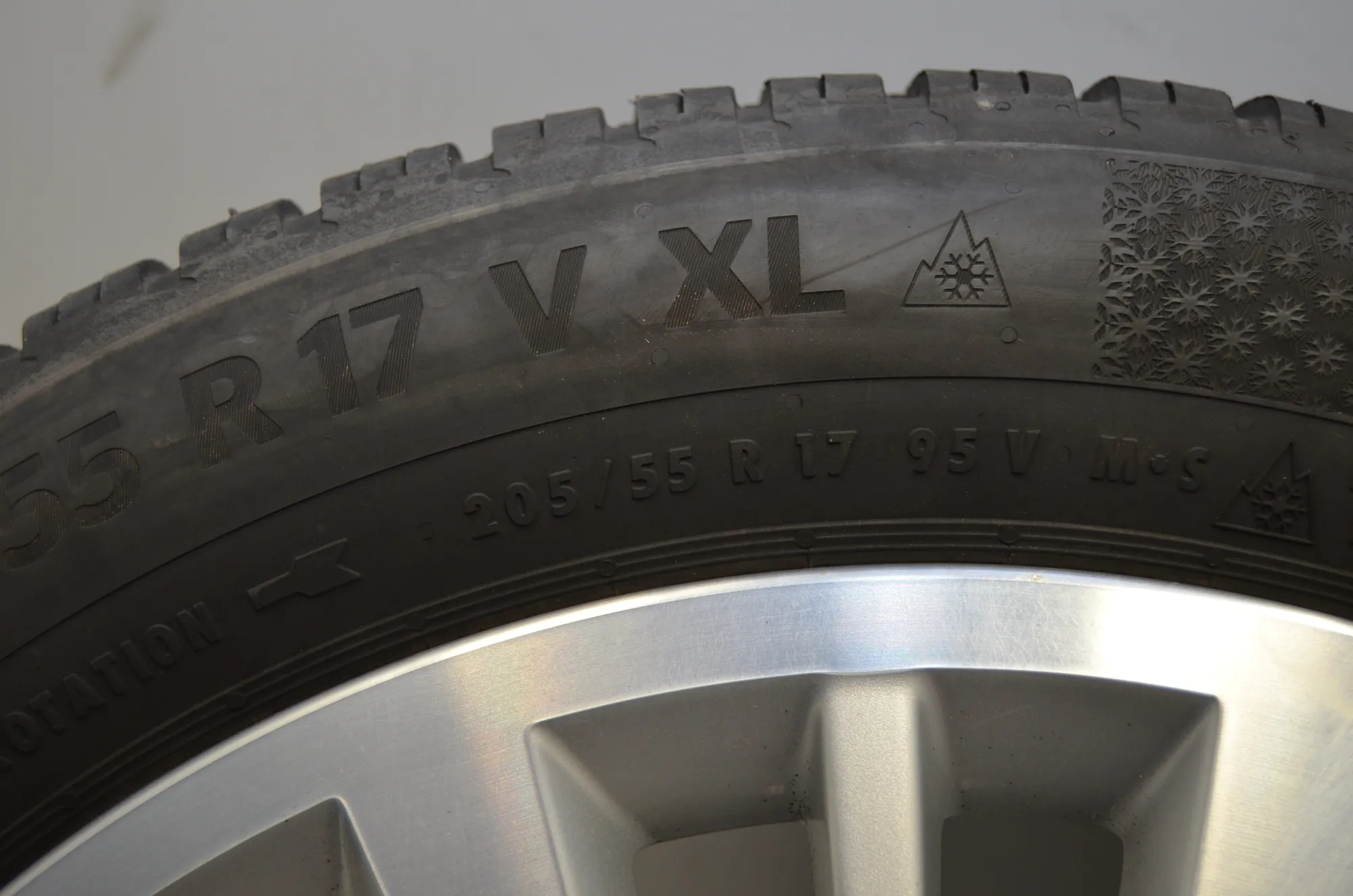 Alloy Wheel – OEM 6855090 · BMW 2 Active Tourer (F45) 220 d xDrive 2014 – 4