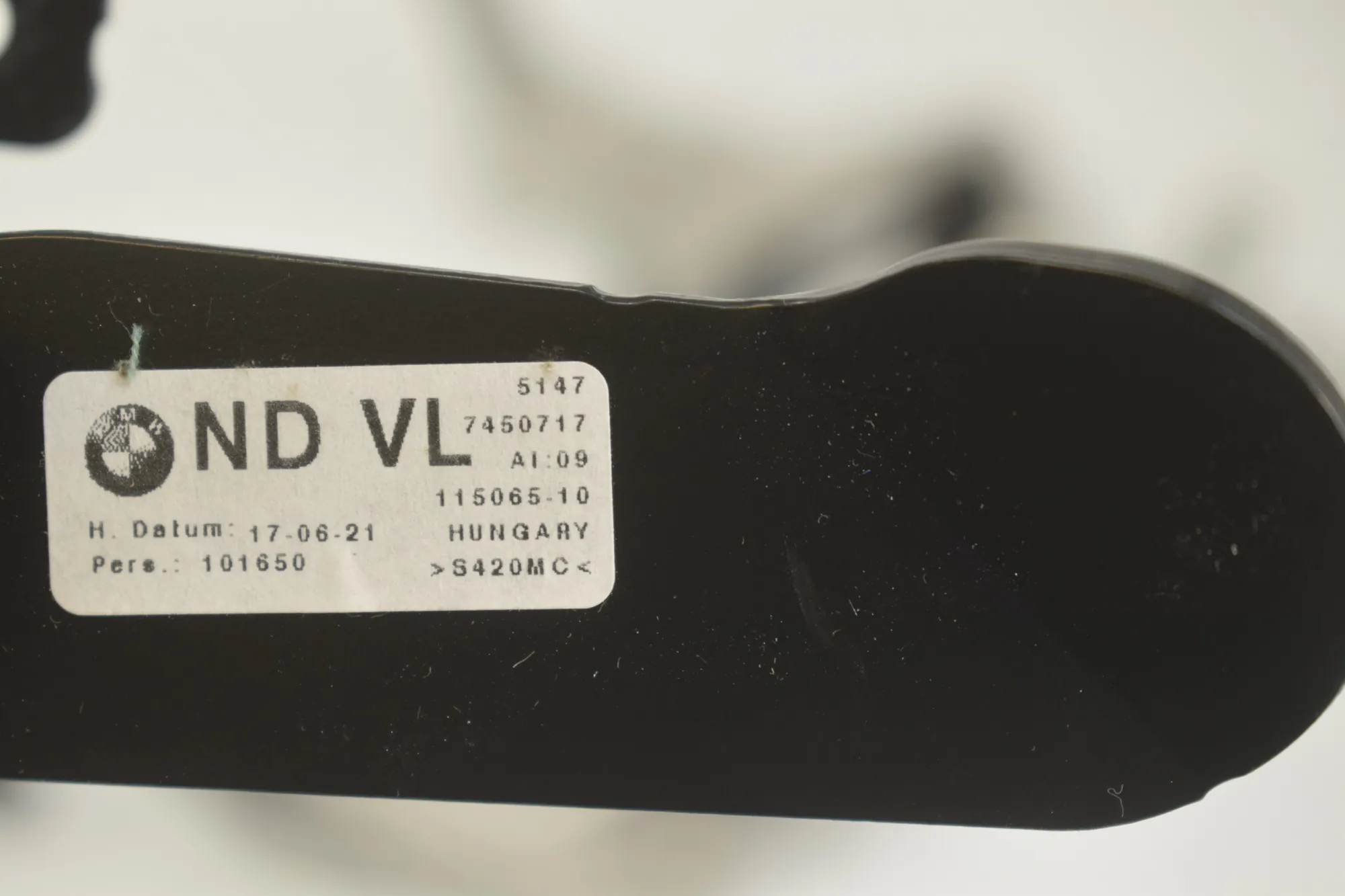 Bracket – OEM 9865515 · BMW 3 Touring (G21) (2019 - -) 318 d 2021 – 6