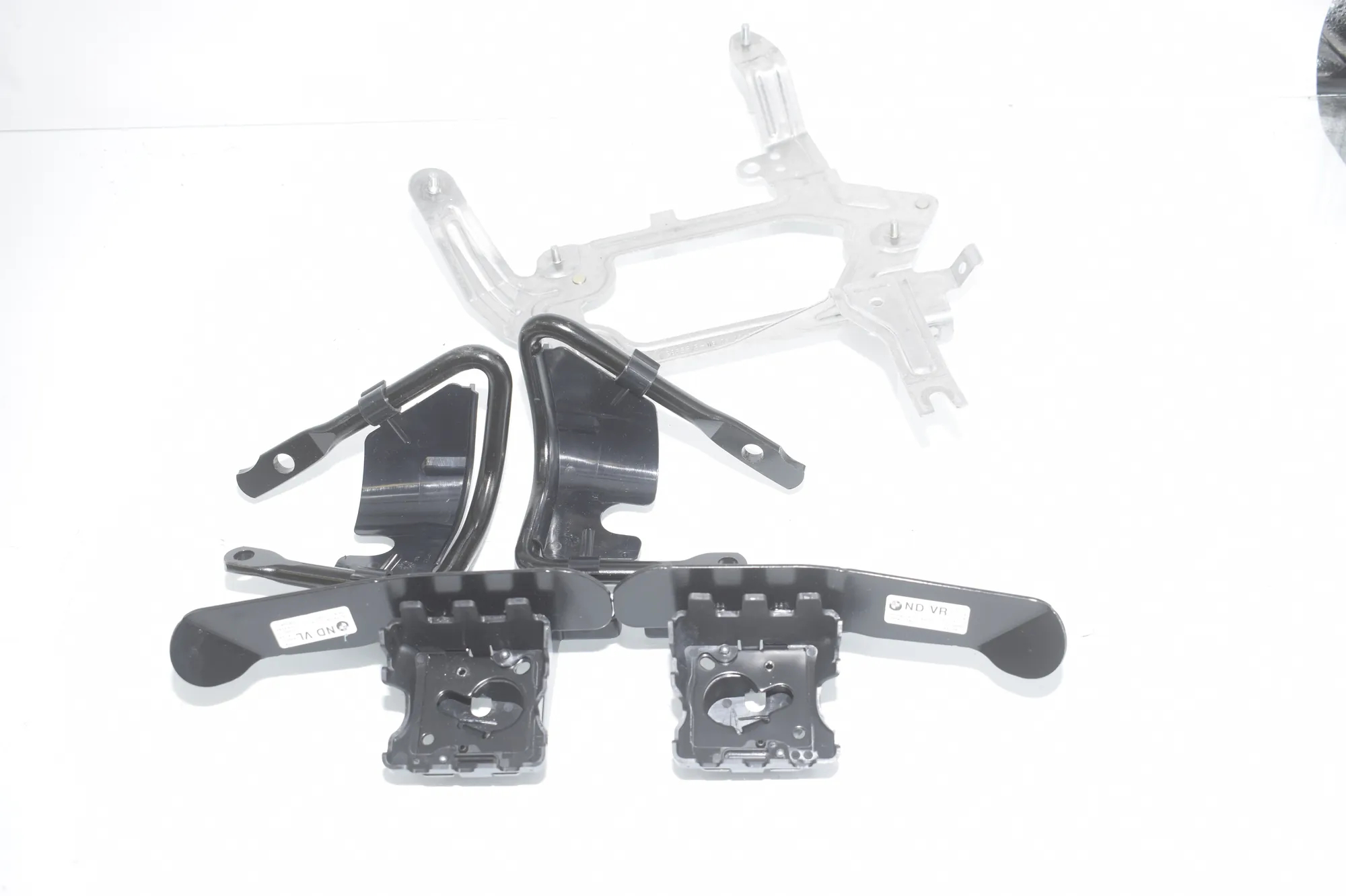Bracket – OEM 9865515 · BMW 3 Touring (G21) (2019 - -) 318 d 2021 – 3