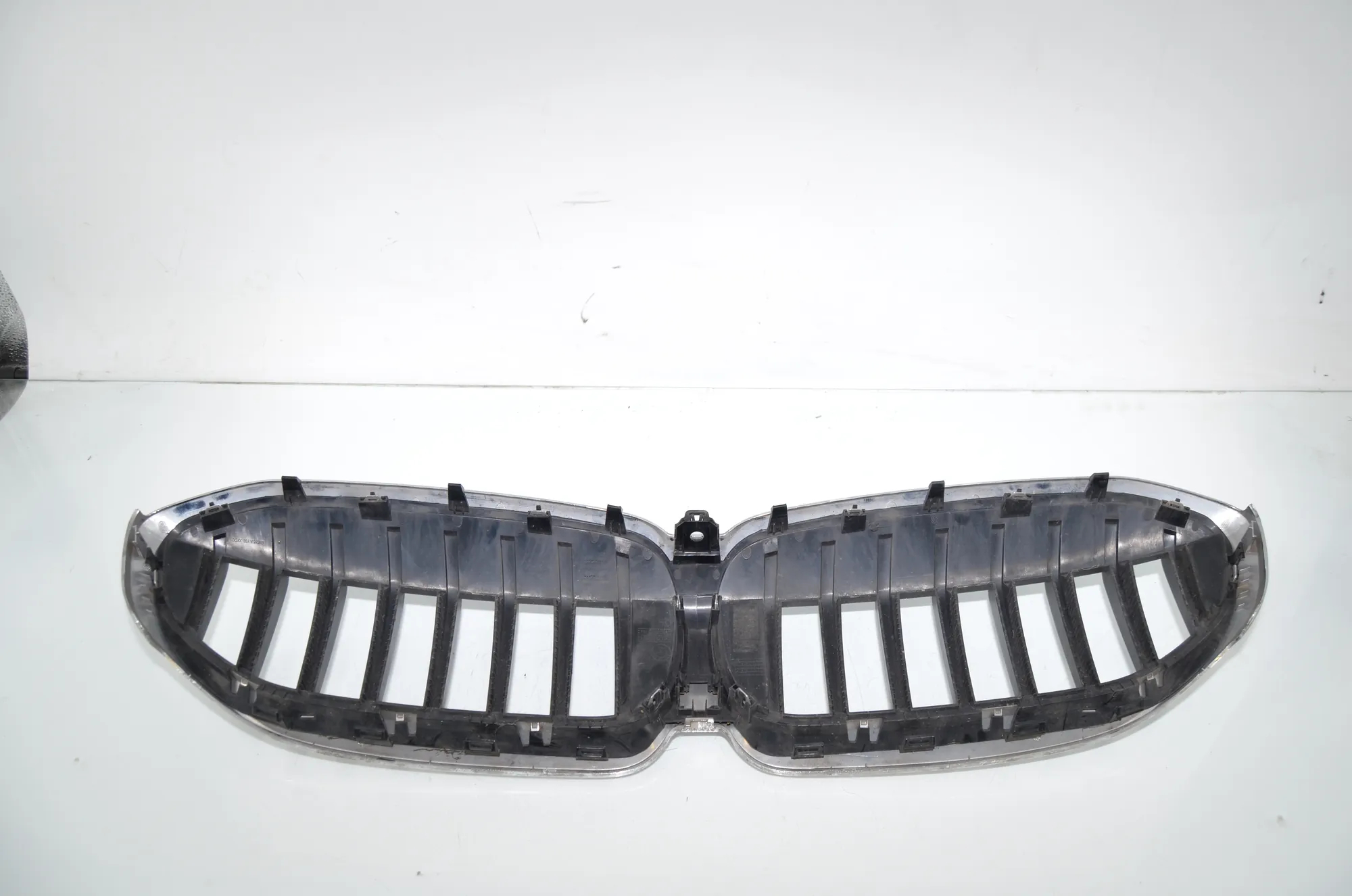 Front Right Grill – OEM 7449428 · BMW 3 Touring (G21) (2019 - -) 318 d 2021 – 4