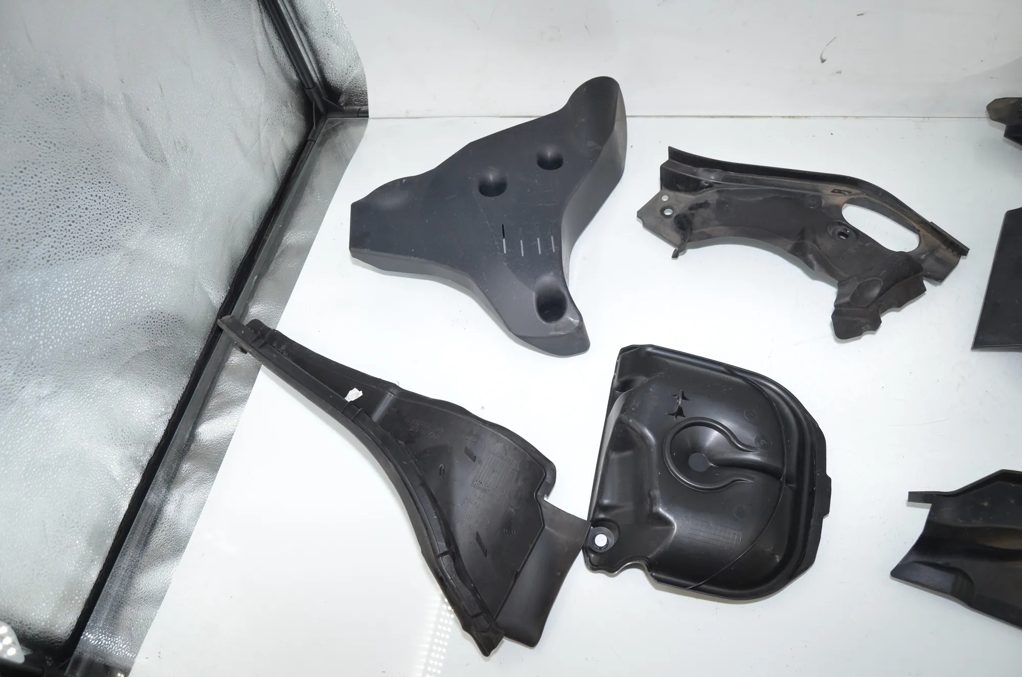 Other Body Parts – OEM 7290792 · BMW 2 Gran Tourer (F46) 216 d 2015 – 2
