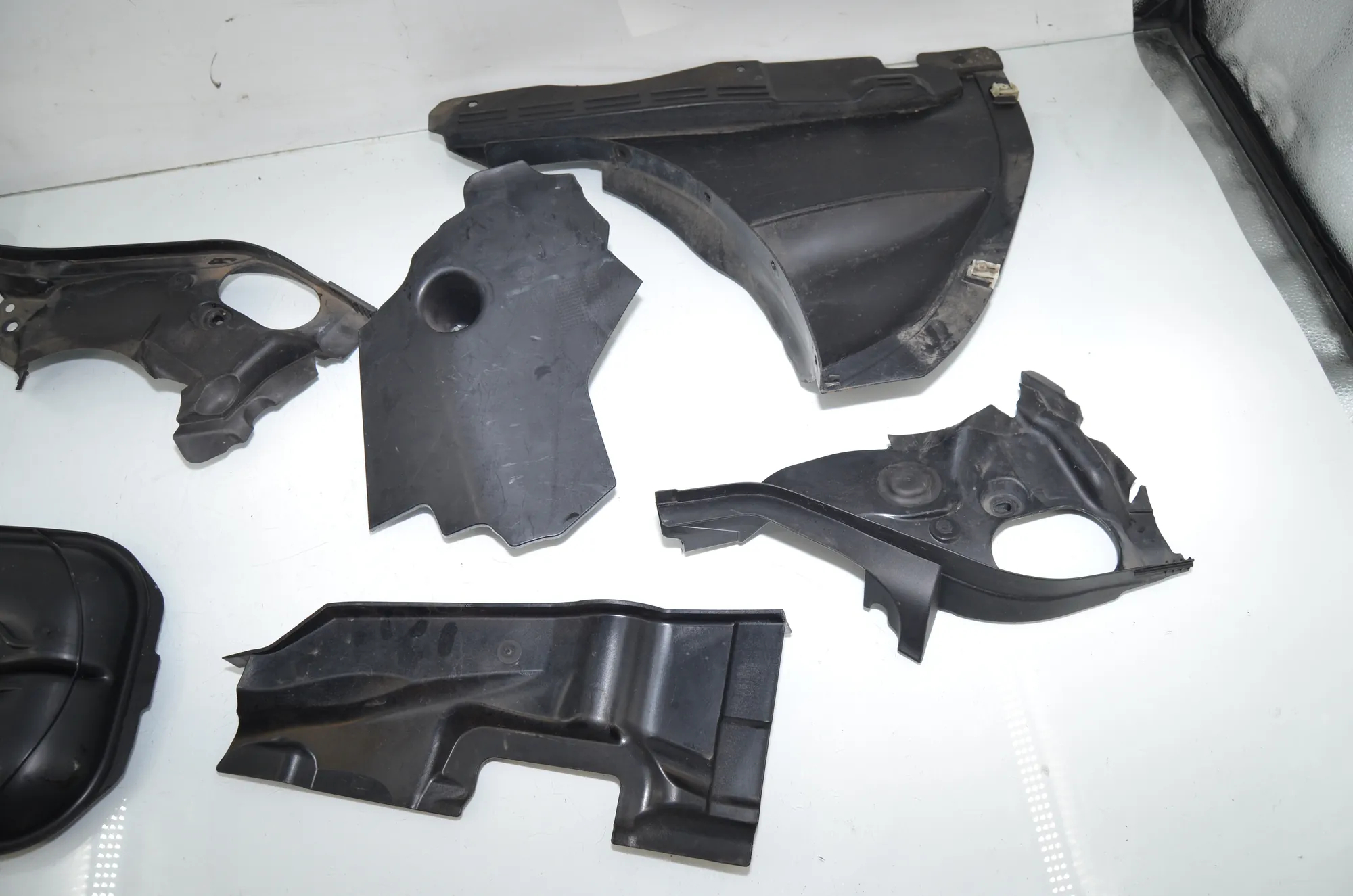 Other Body Parts – OEM 7290792 · BMW 2 Gran Tourer (F46) 216 d 2015 – 3