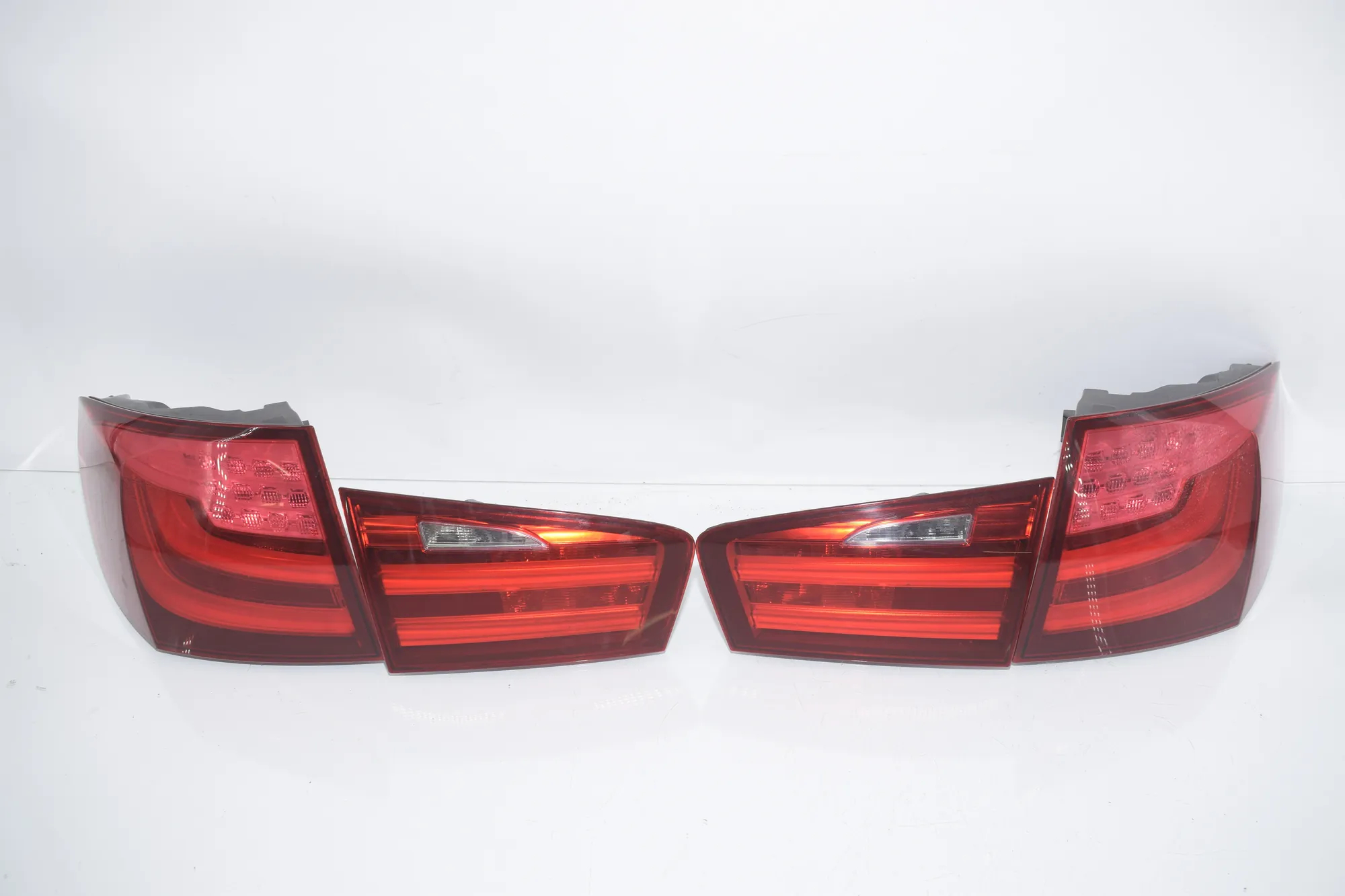 Rear Tail Light Set – OEM 7203227 · BMW 5 Touring (F11) 530 d 2011 – 2