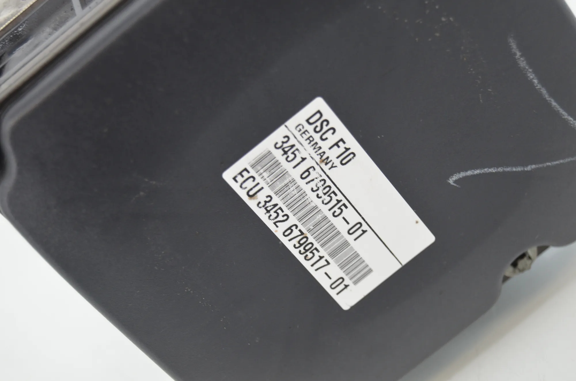 ABS Pump – OEM 6799515 · BMW 5 Touring (F11) 530 d 2011 – 4