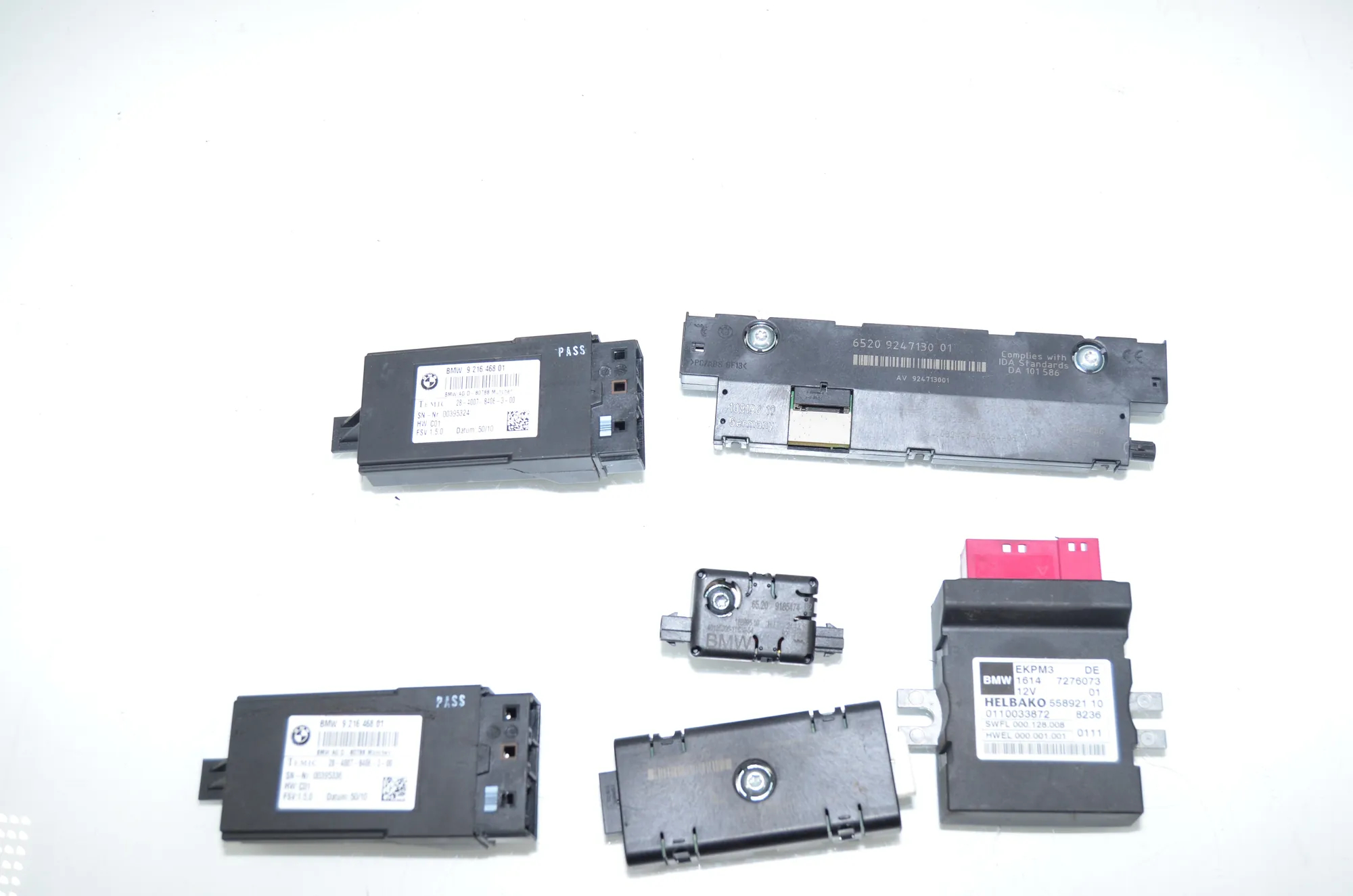 Other Control Units – OEM 9216468 · BMW 5 Touring (F11) 530 d 2011