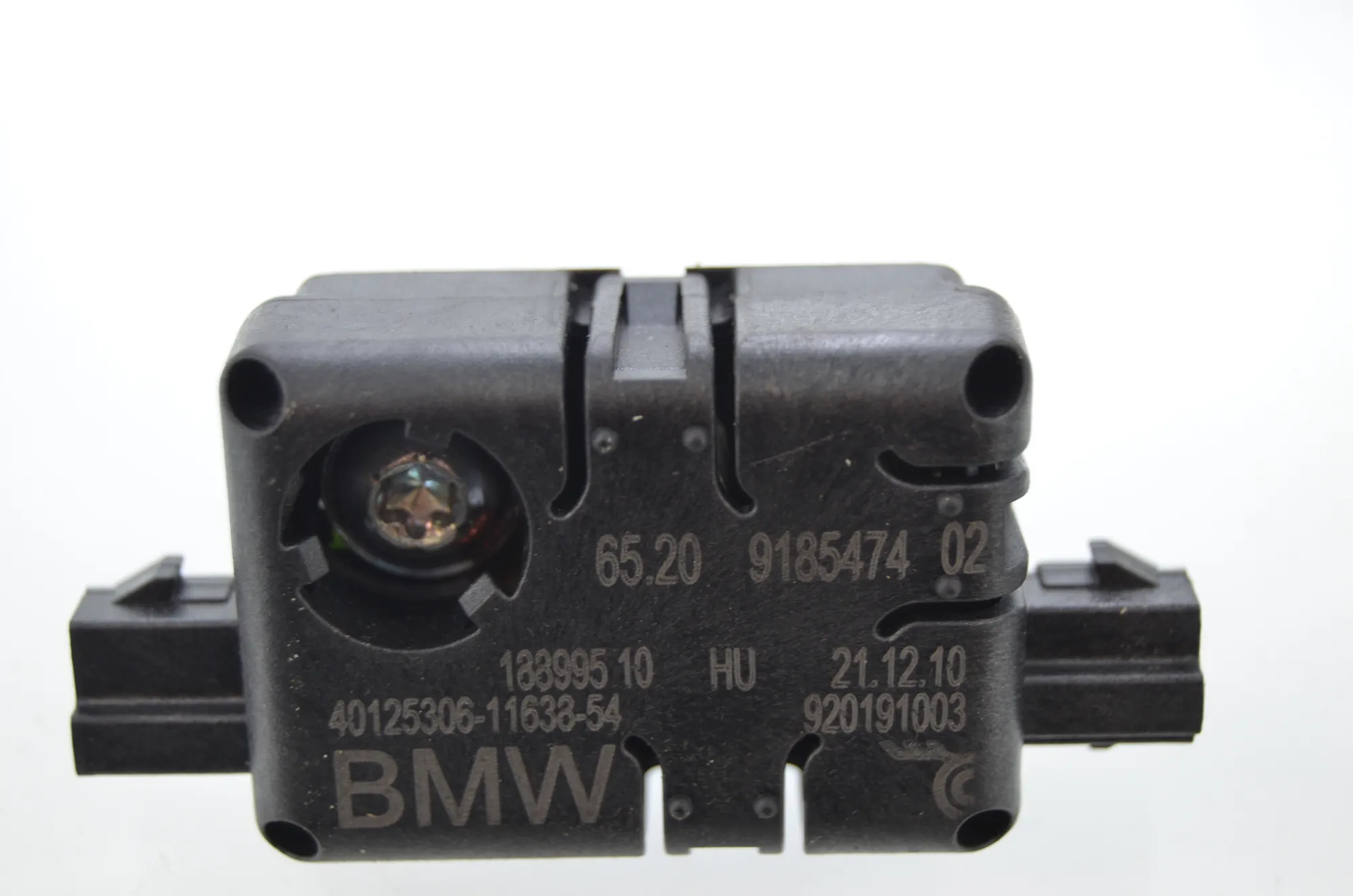 Other Control Units – OEM 9216468 · BMW 5 Touring (F11) 530 d 2011 – 10