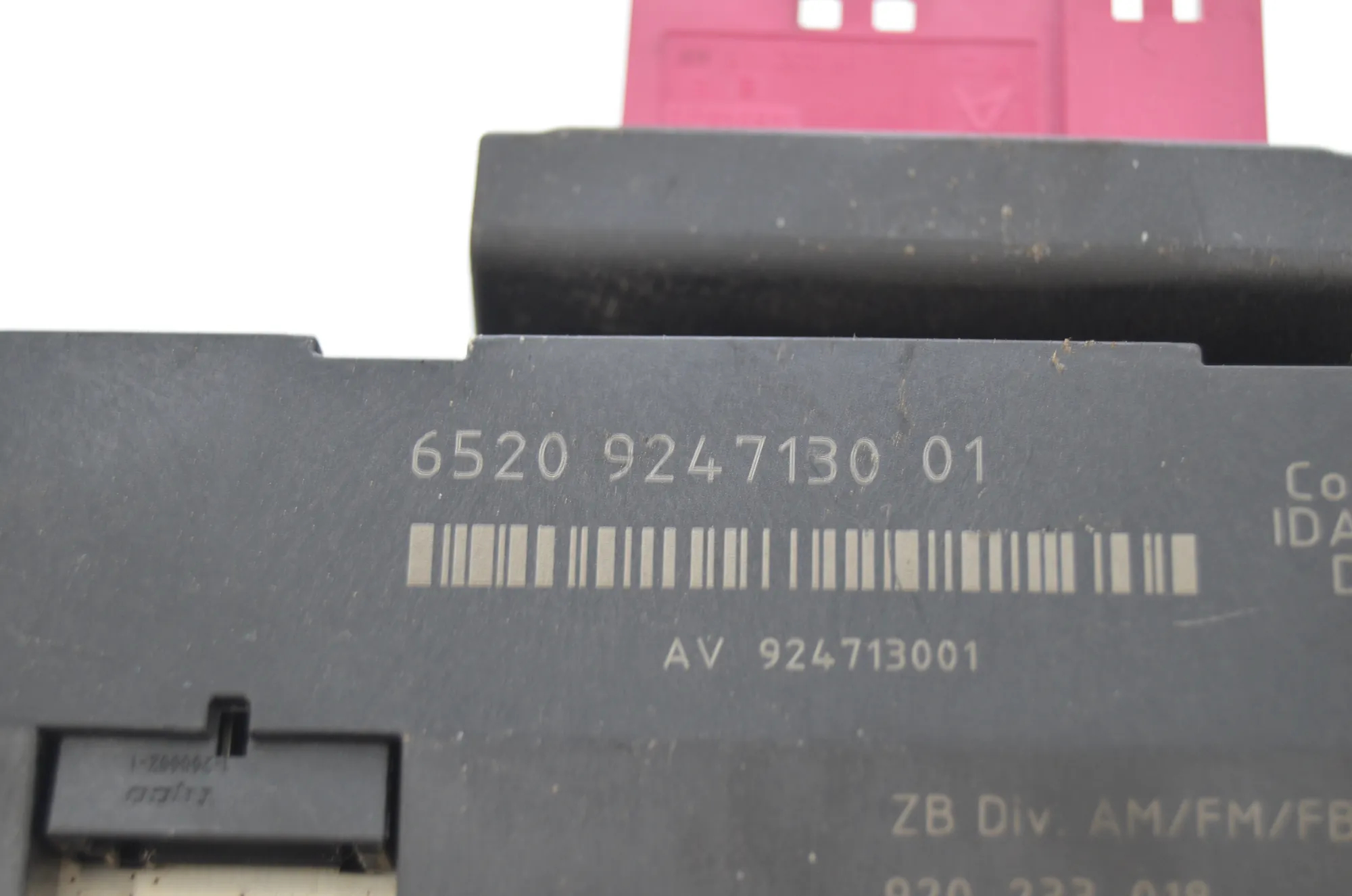 Other Control Units – OEM 9216468 · BMW 5 Touring (F11) 530 d 2011 – 12