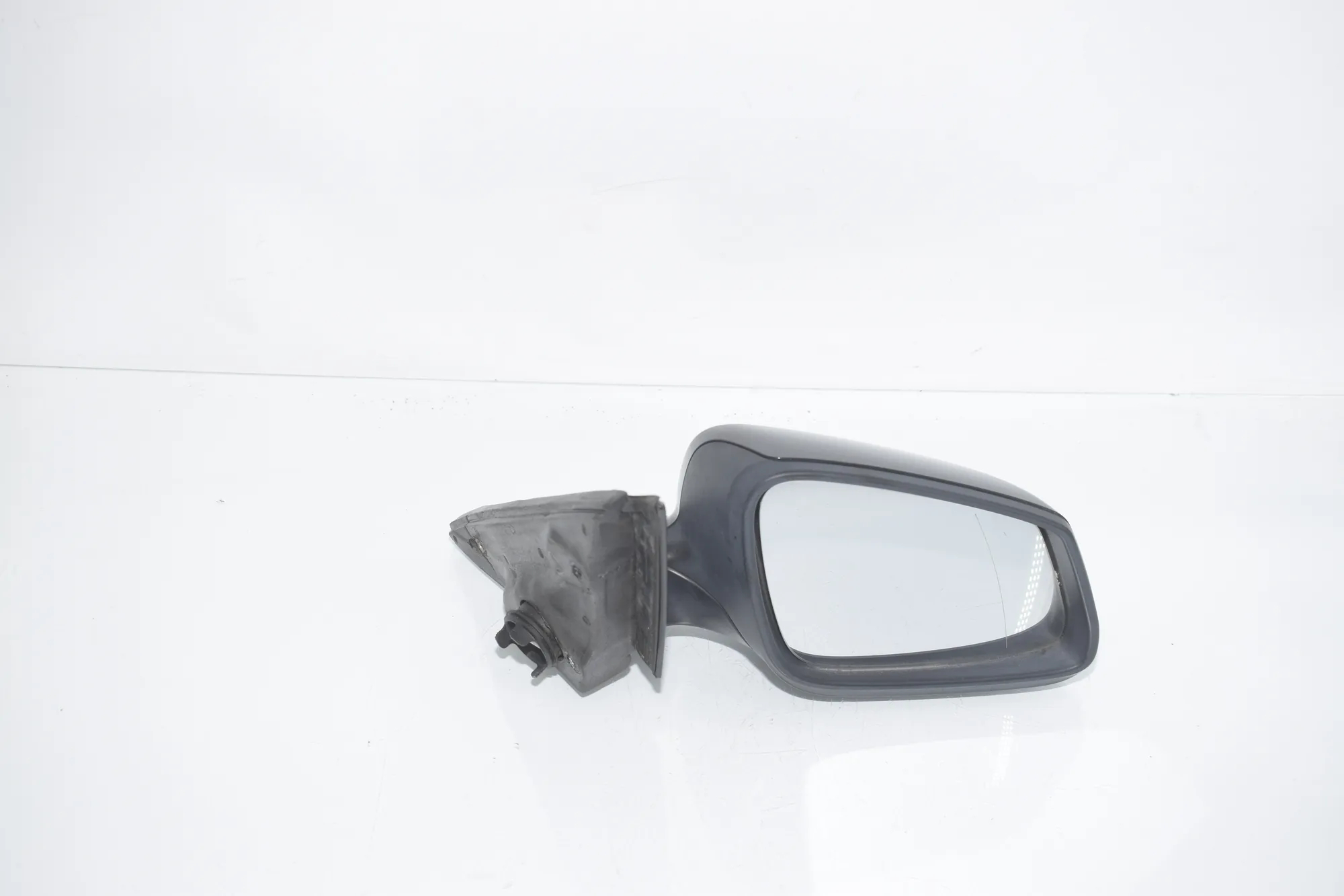 Right Side Wing Mirror – OEM 7268236 · BMW 5 Touring (F11) 530 d 2011