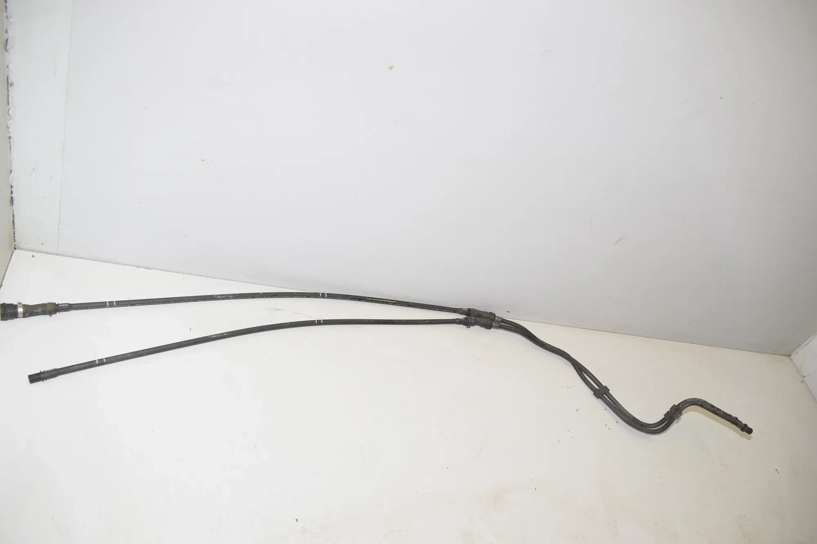 Other tubes – OEM 8487017 · BMW i3 (I01) s Electric 2022 – 2