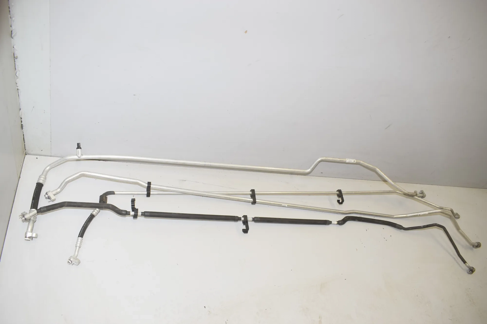 Other tubes – OEM 9291271 · BMW i3 (I01) s Electric 2022 – 3