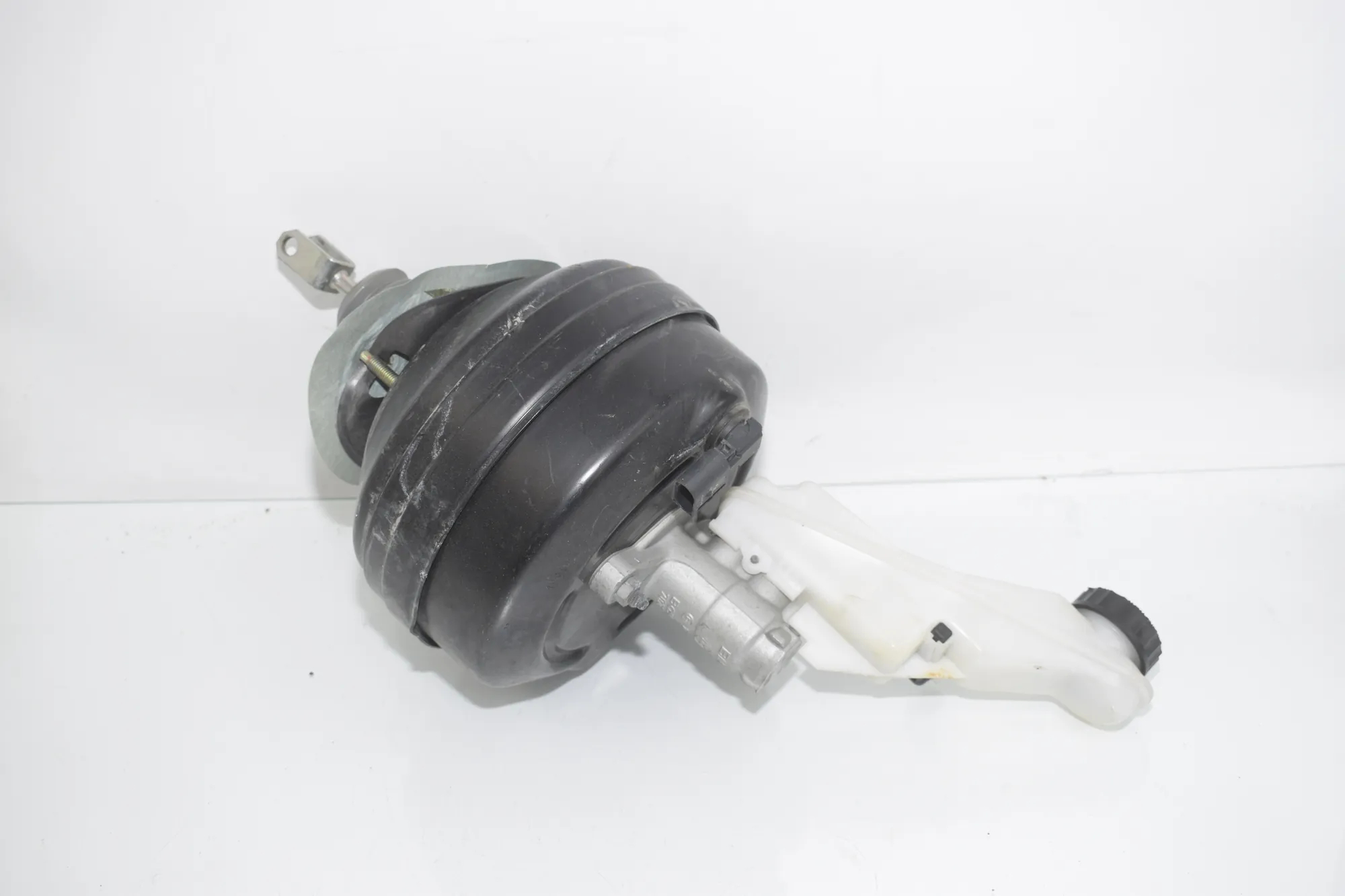 Brake Servo Booster – OEM 6799927 · BMW i3 (I01) Electric 2014 – 4