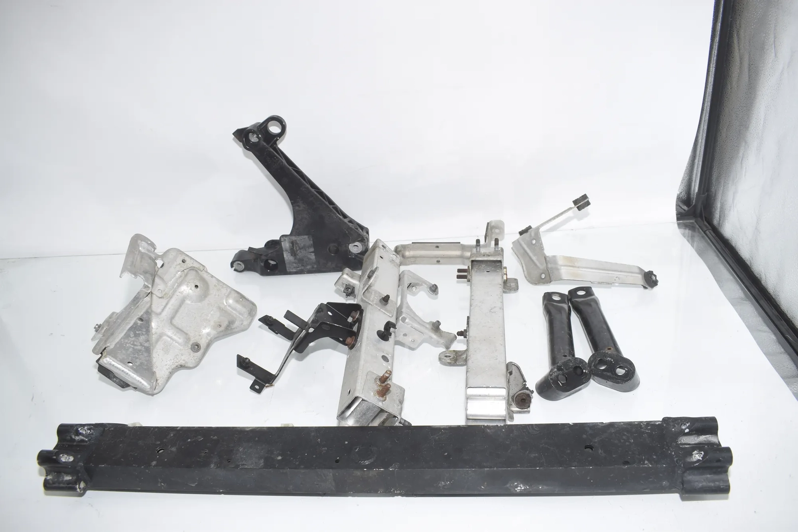Other Body Parts – OEM 7296807 · BMW i3 (I01) Electric 2014 – 2