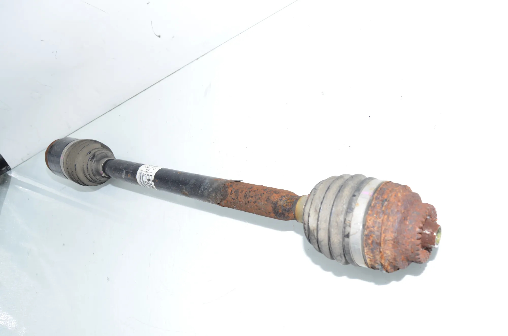 Rear Right Driveshaft – OEM 7641212 · BMW i3 (I01) Electric 2014 – 2