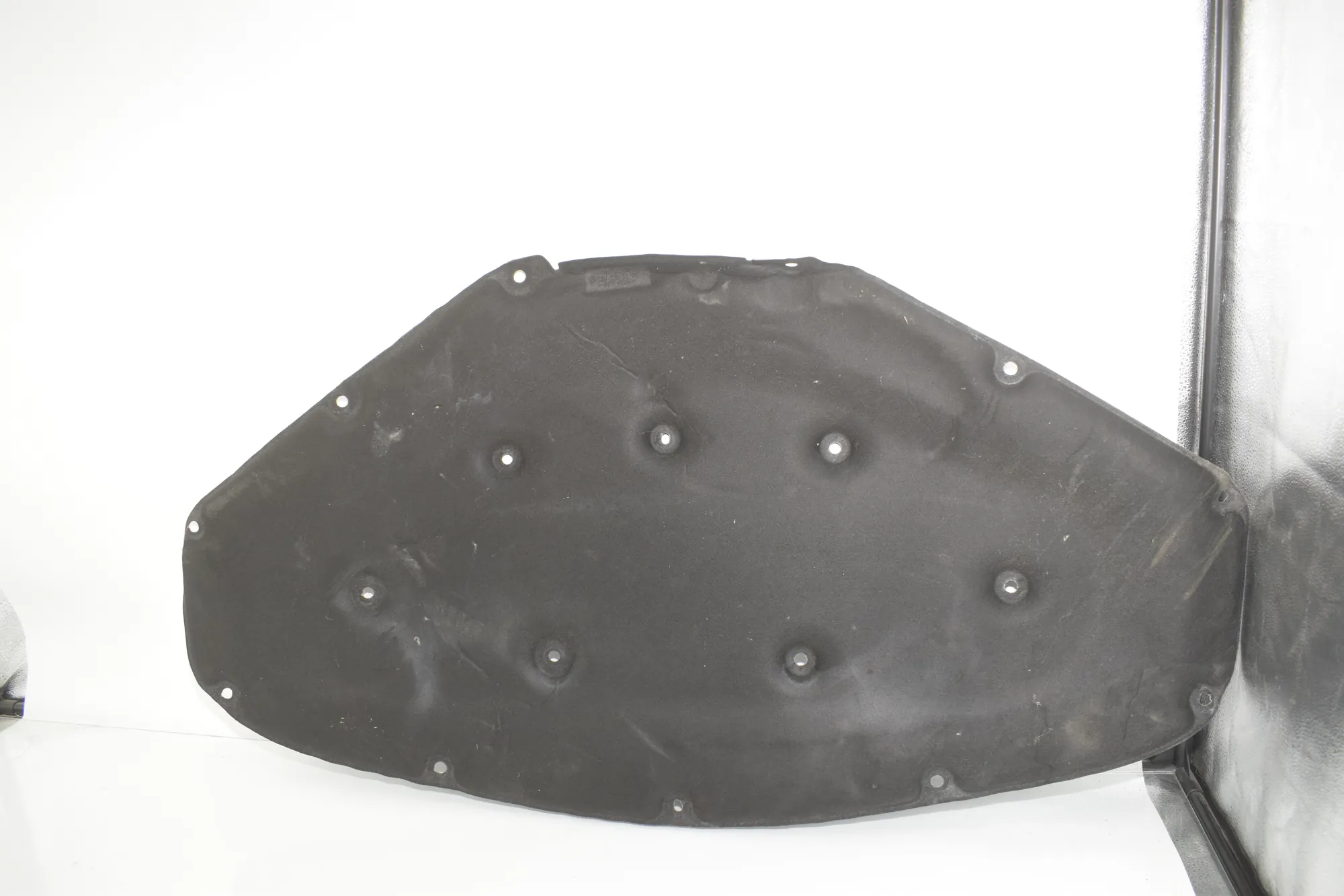 Bonnet Insulation Panel – OEM 7221993 · BMW 3 (F30, F80) 330 d 2016 – 2
