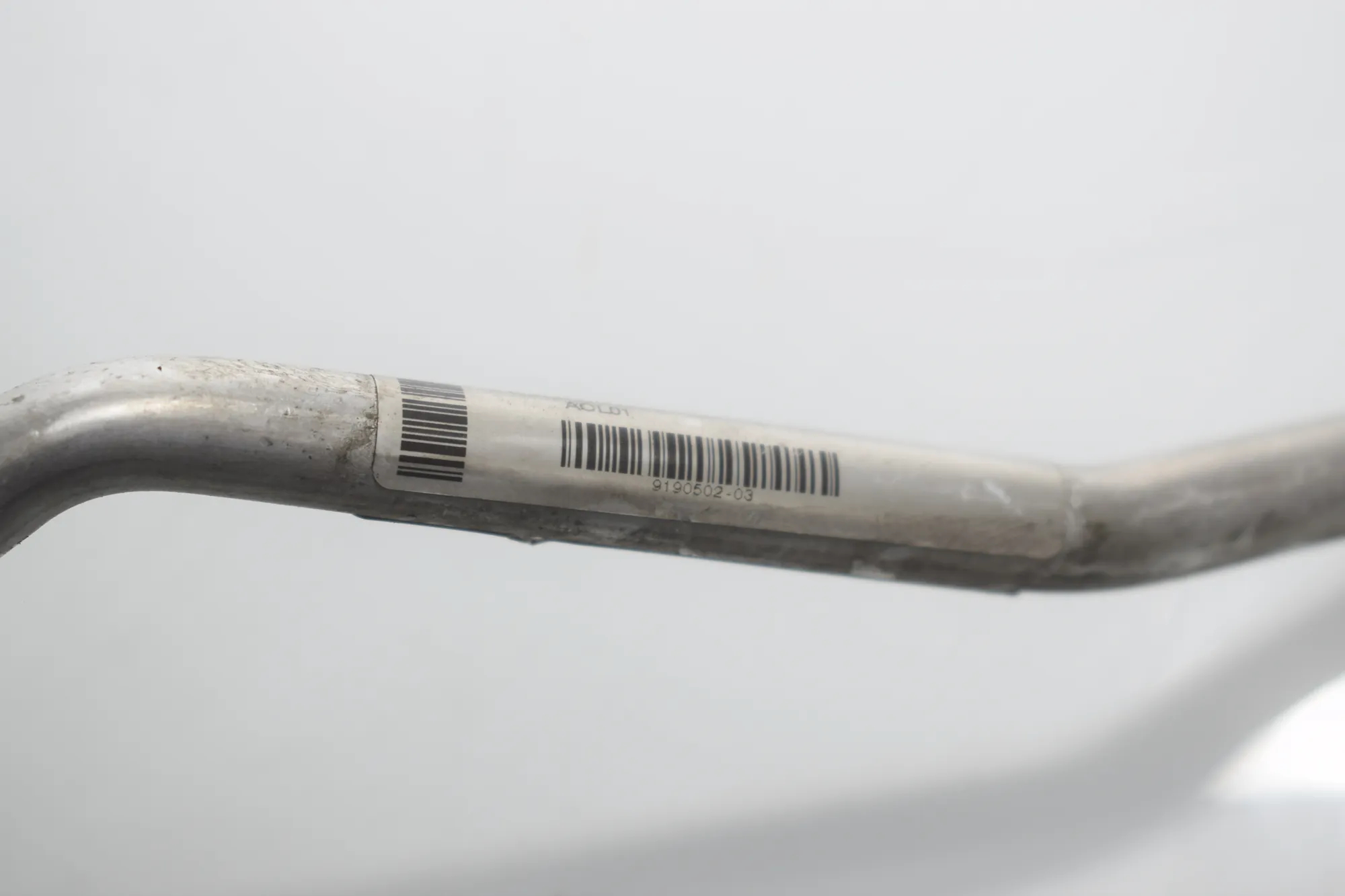 A/C Air Con Hose Pipe – OEM 9191454 · BMW 5 Touring (F11) M 550 d xDrive 2012 – 5