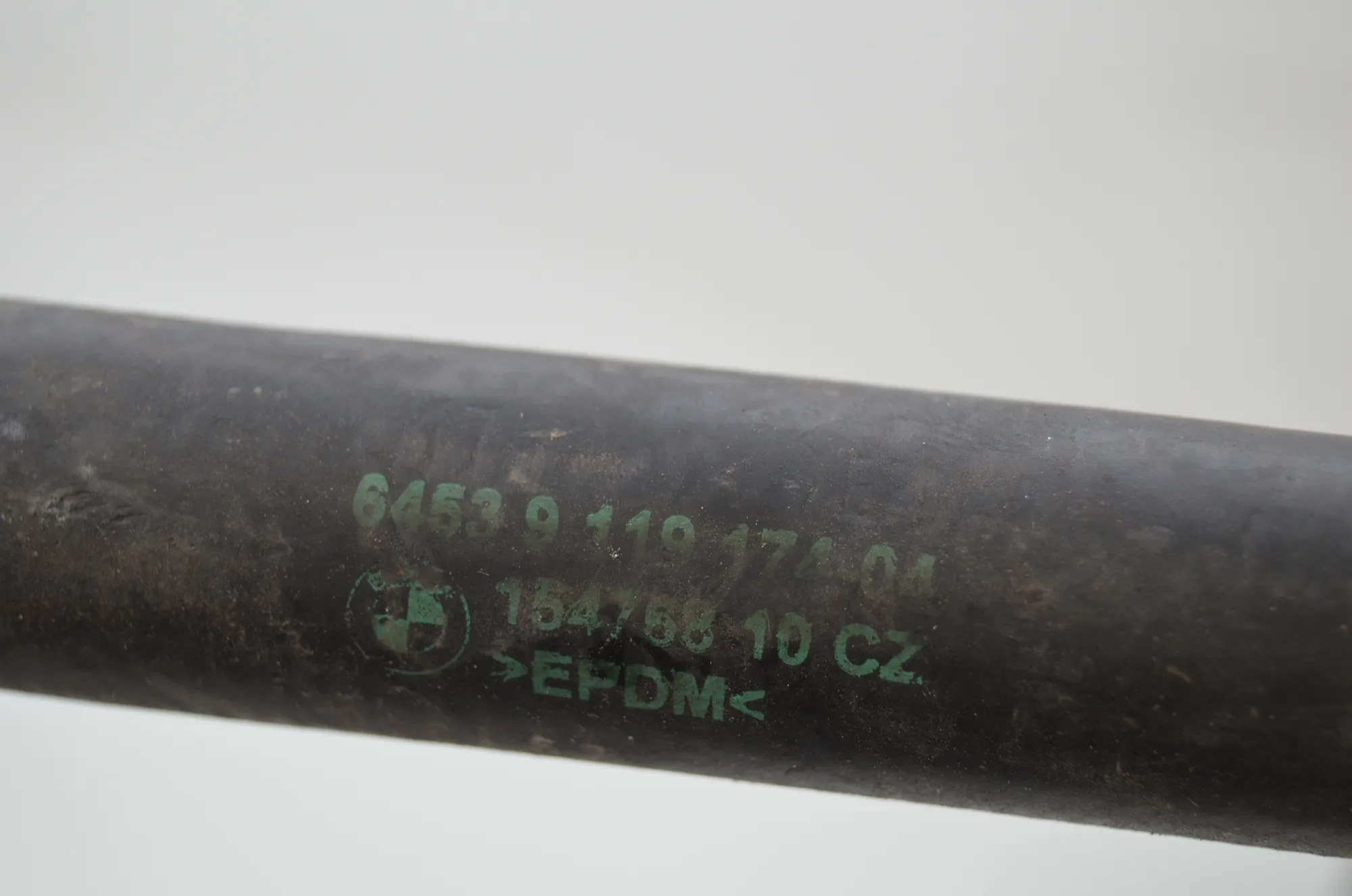 Coolant Hose Pipe – OEM 9119169 · BMW 5 Touring (F11) M 550 d xDrive 2012 – 8