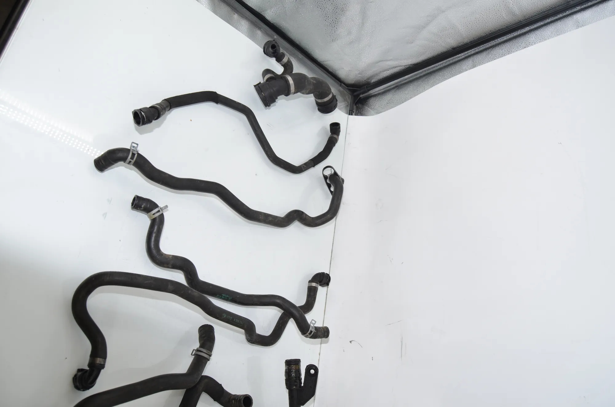 Coolant Hose Pipe – OEM 9119169 · BMW 5 Touring (F11) M 550 d xDrive 2012 – 3