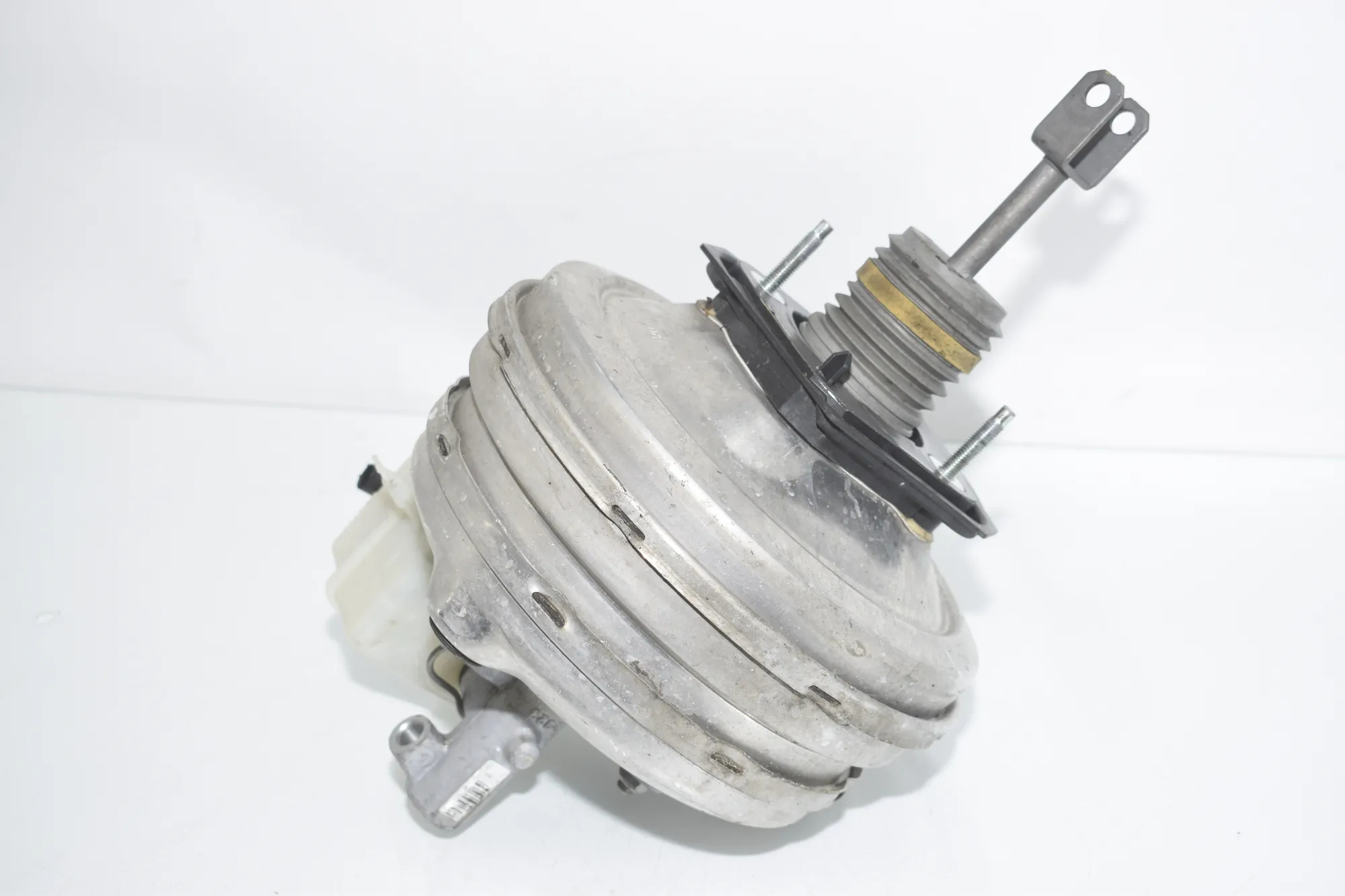 Brake Servo Booster – OEM 6796726 · BMW 5 Touring (F11) 530 d 2011 – 3