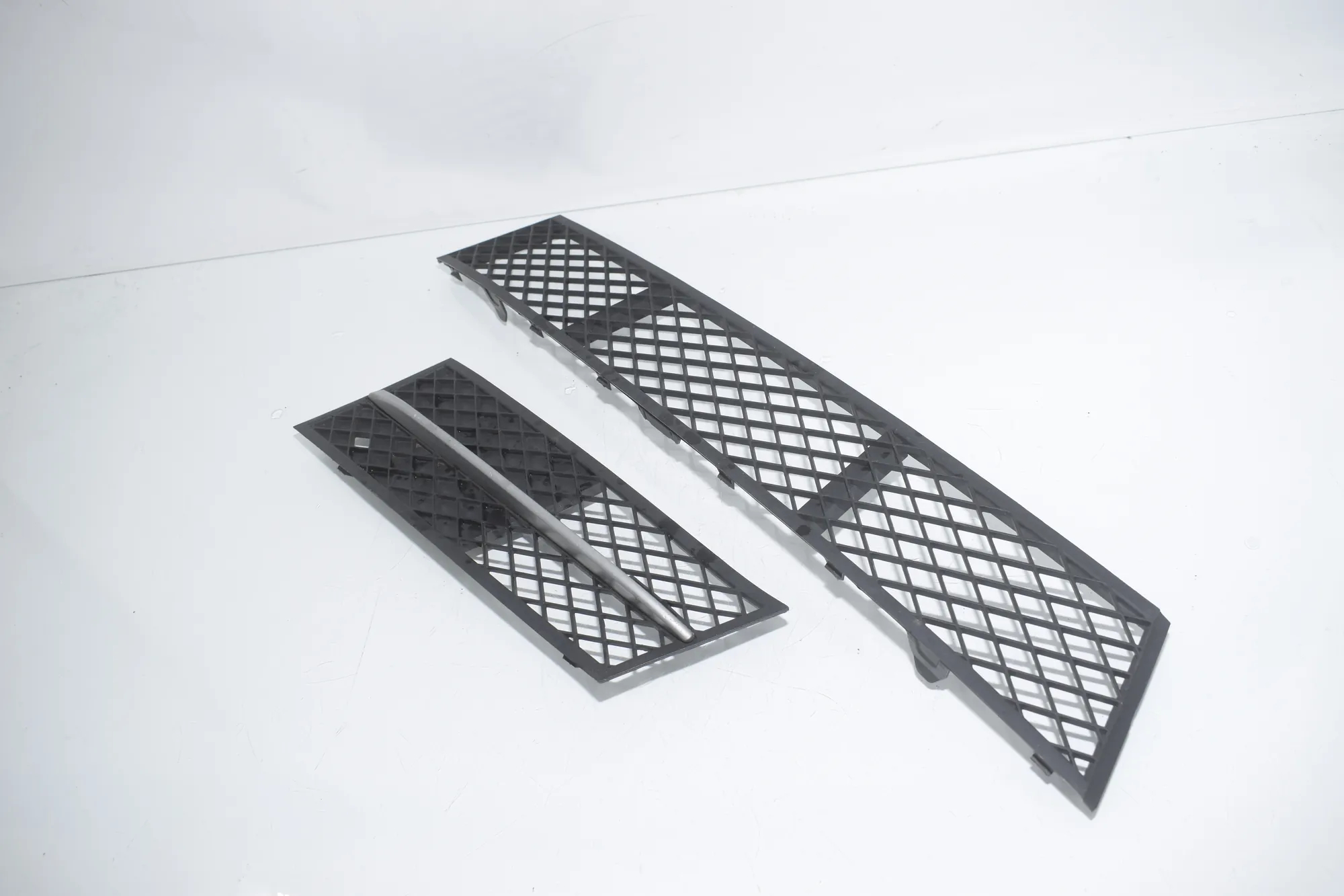 Front Bumper Lower Grill – OEM 7200699 · BMW 5 Touring (F11) 530 d 2011 – 3