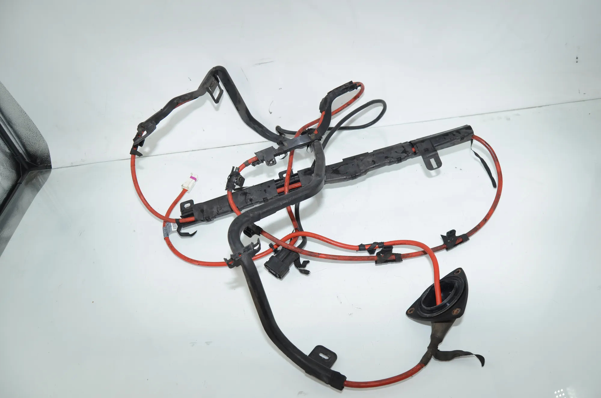 Positive Battery Cable – OEM 9226307 · BMW 5 Touring (F11) 530 d 2011 – 2