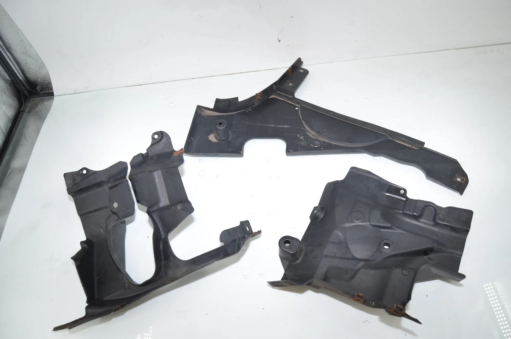 Other Underbody Cover – OEM 7185169 · BMW 5 Touring (F11) 530 d 2011 – 5