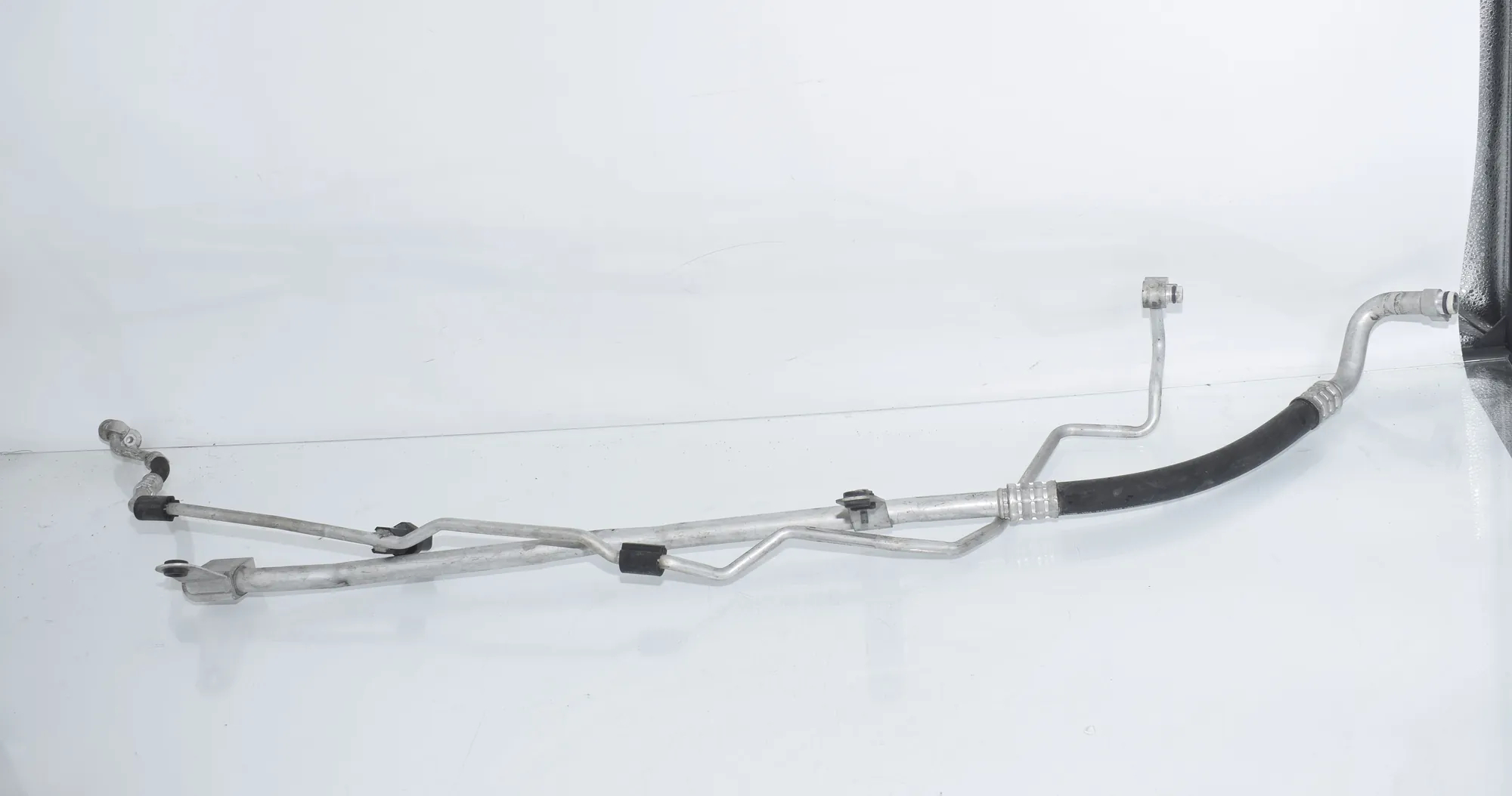 A/C Air Con Hose Pipe – OEM 9201927 · BMW 5 Touring (F11) 530 d 2011
