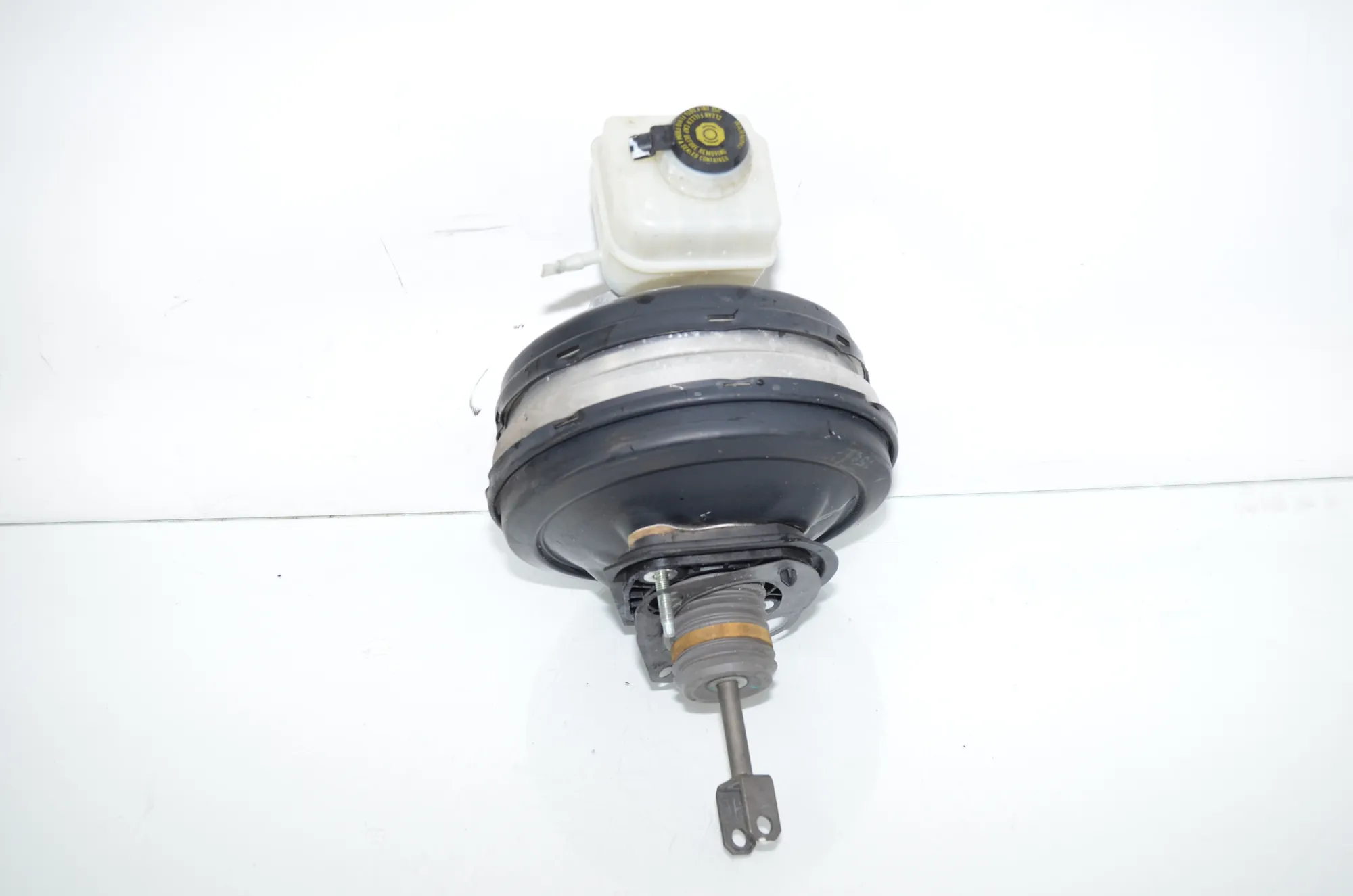 Brake Servo Booster – OEM 6796726 · BMW 5 Touring (F11) 530 d 2011 – 3
