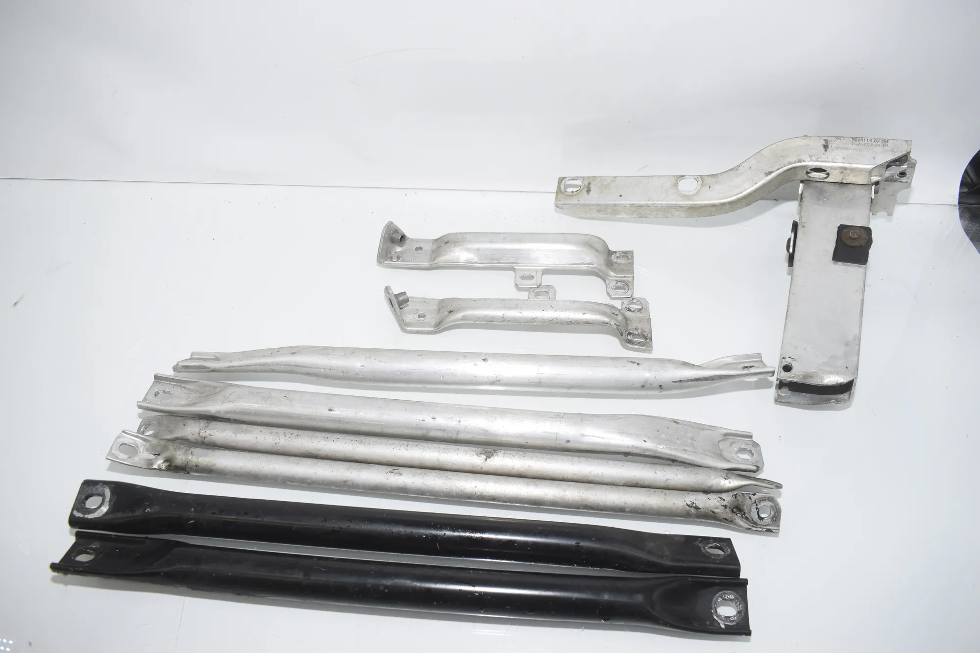 Other Body Parts – OEM 7158893 · BMW 5 Touring (F11) 530 d 2011 – 2