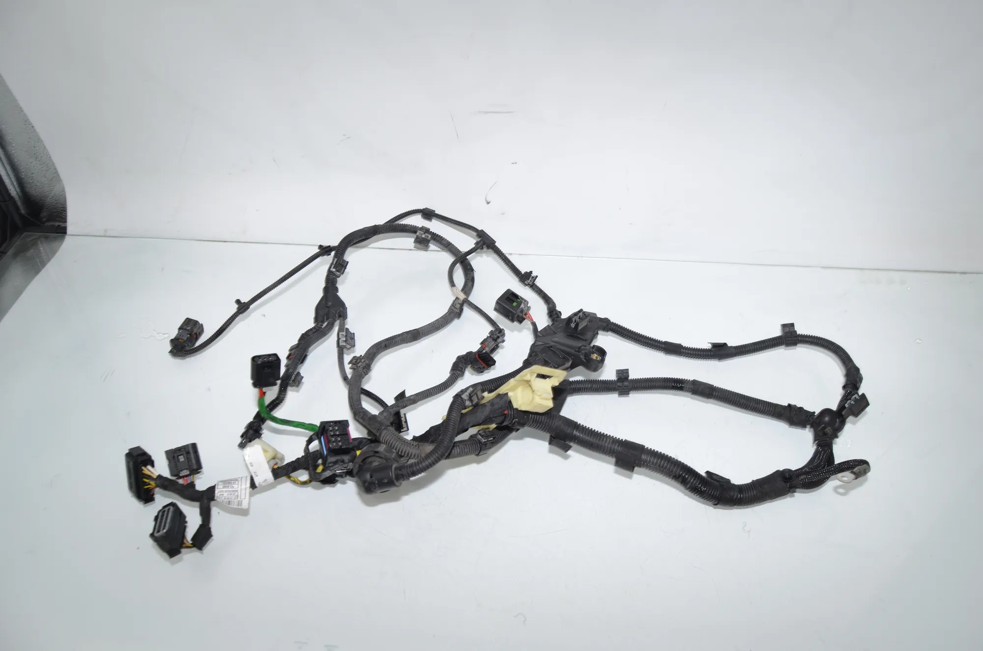 Engine Cable Harness – OEM 8490470 · BMW 3 Touring (G21) (2019 - -) 318 d 2021 – 3