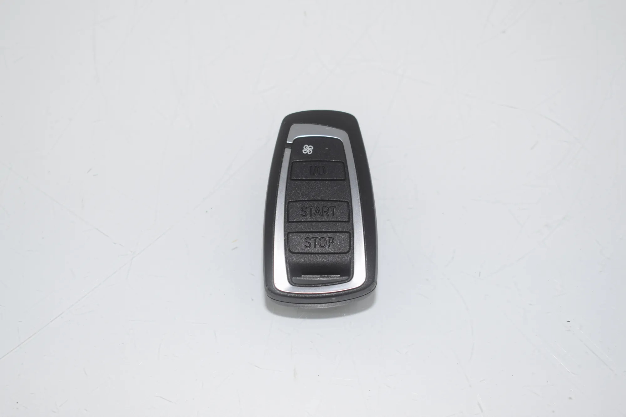 Other Control Units – OEM 9245066 · BMW 5 Touring (F11) BMW 5 Touring (F11) 535 d 2011