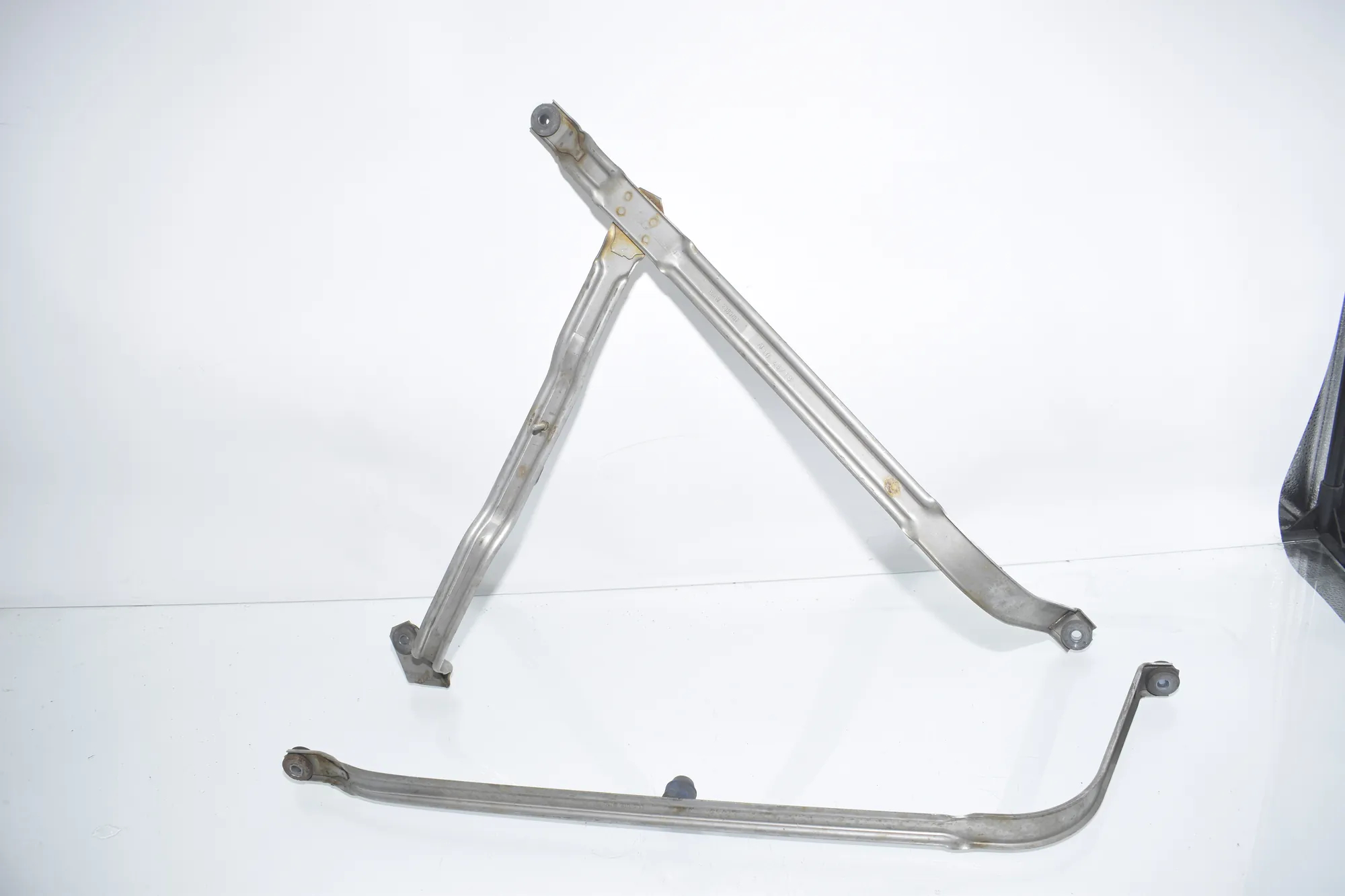 Fuel Tank Holder – OEM 7354283 · BMW 5 Touring (G31) (2017 - -) 520 d 2019 – 2