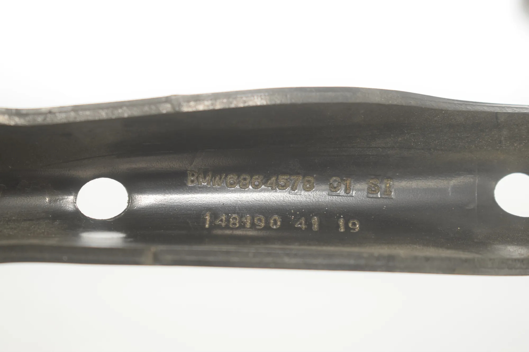 Bracket – OEM 8570829 · BMW 5 Touring (G31) (2017 - -) 520 d 2019 – 7