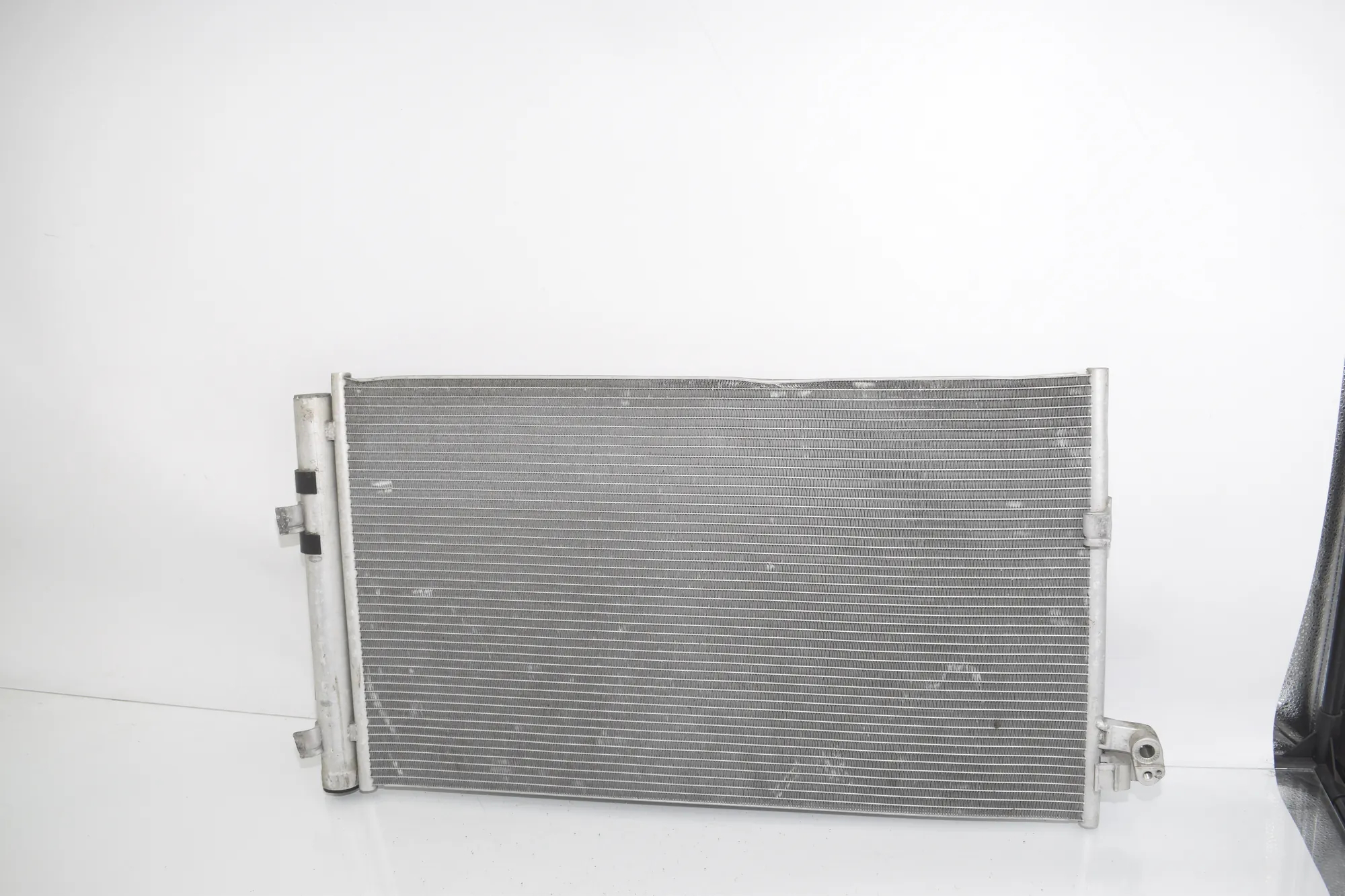 Cooling Radiator – OEM 9364258 · BMW 5 Touring (G31) (2017 - -) 520 d 2019 – 3