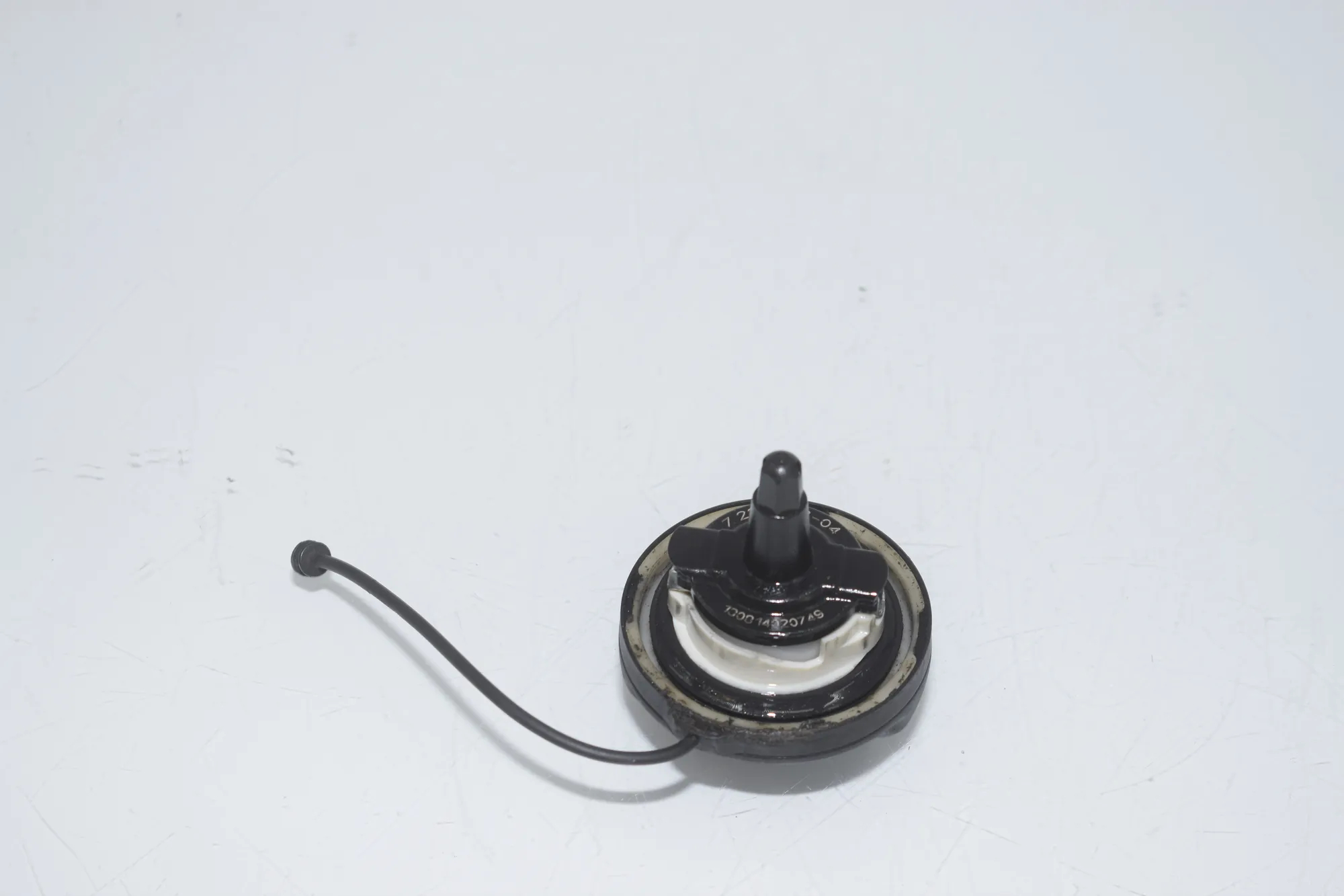 Fuel Tank Cap – OEM 7222392 · BMW 5 Gran Turismo (F07) 535 d xDrive 2014 – 3