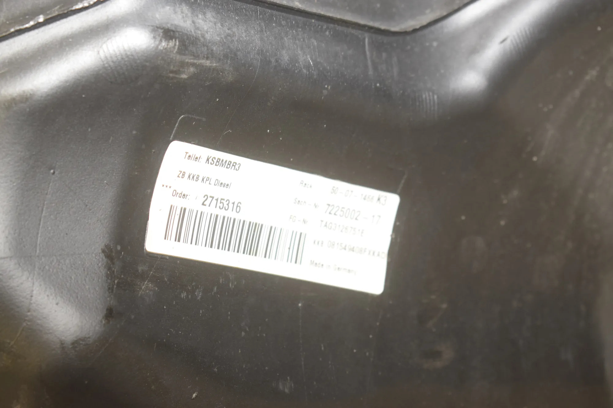 Fuel Tank – OEM 7225002 · BMW 5 Touring (F11) M 550 d xDrive 2016 – 4